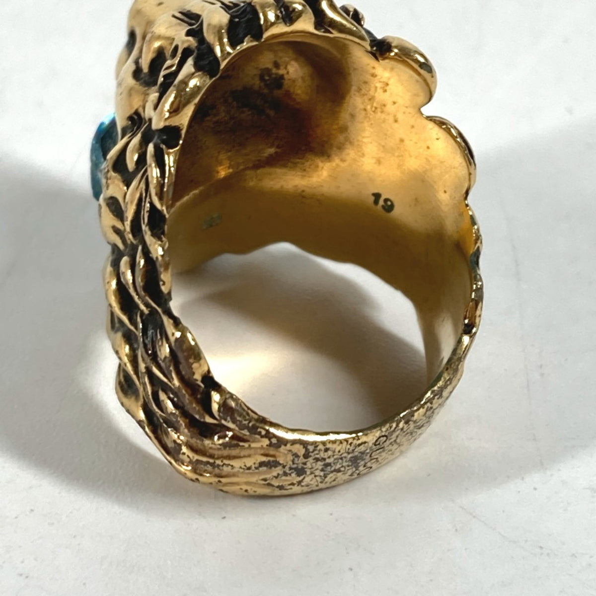 Gucci Gold Light Blue Metal Band Ring (Pre-Owned)