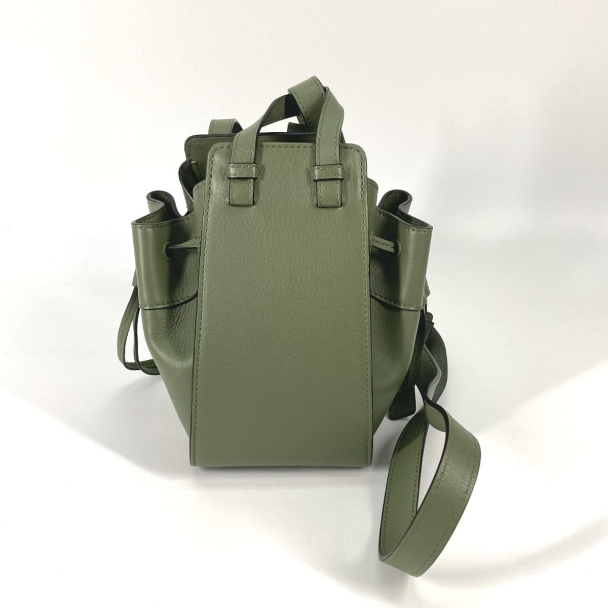 Loewe Khaki Leather Handbag Shoulder Bag (Pre-Owned)