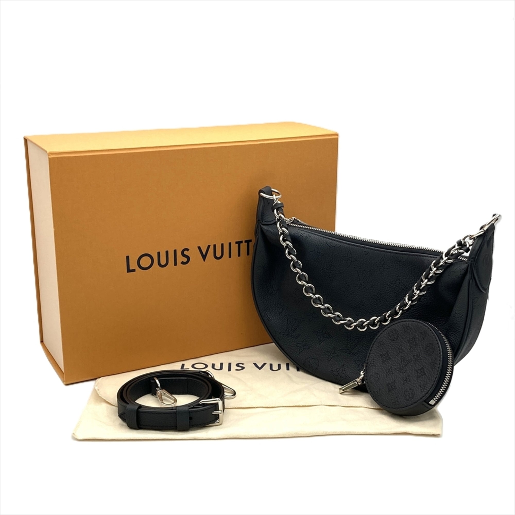 Louis Vuitton Black Monogram Monogram Pouch Shoulder Bag (Pre-Owned)