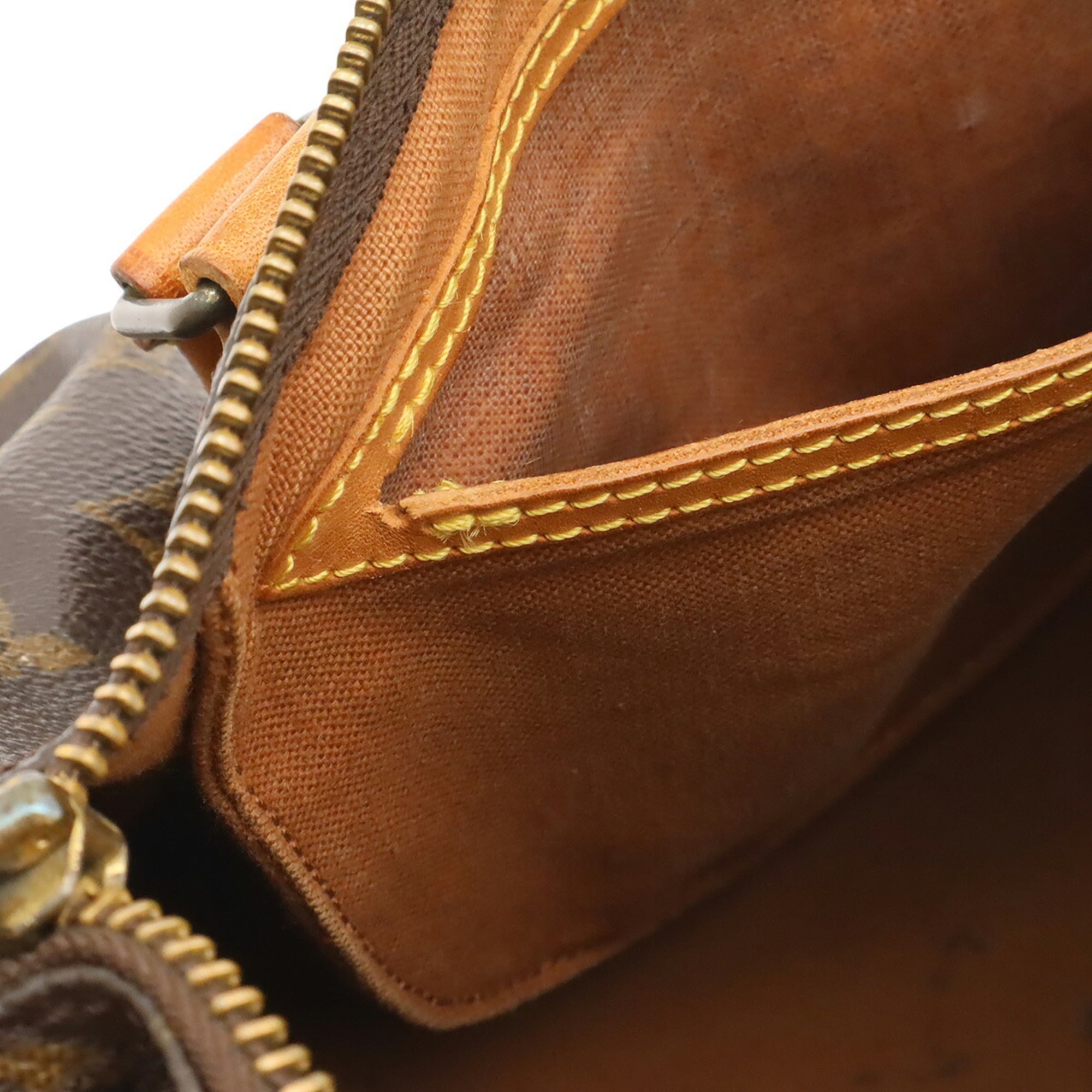 Louis Vuitton Brown Monogram Handbag (Pre-Owned)
