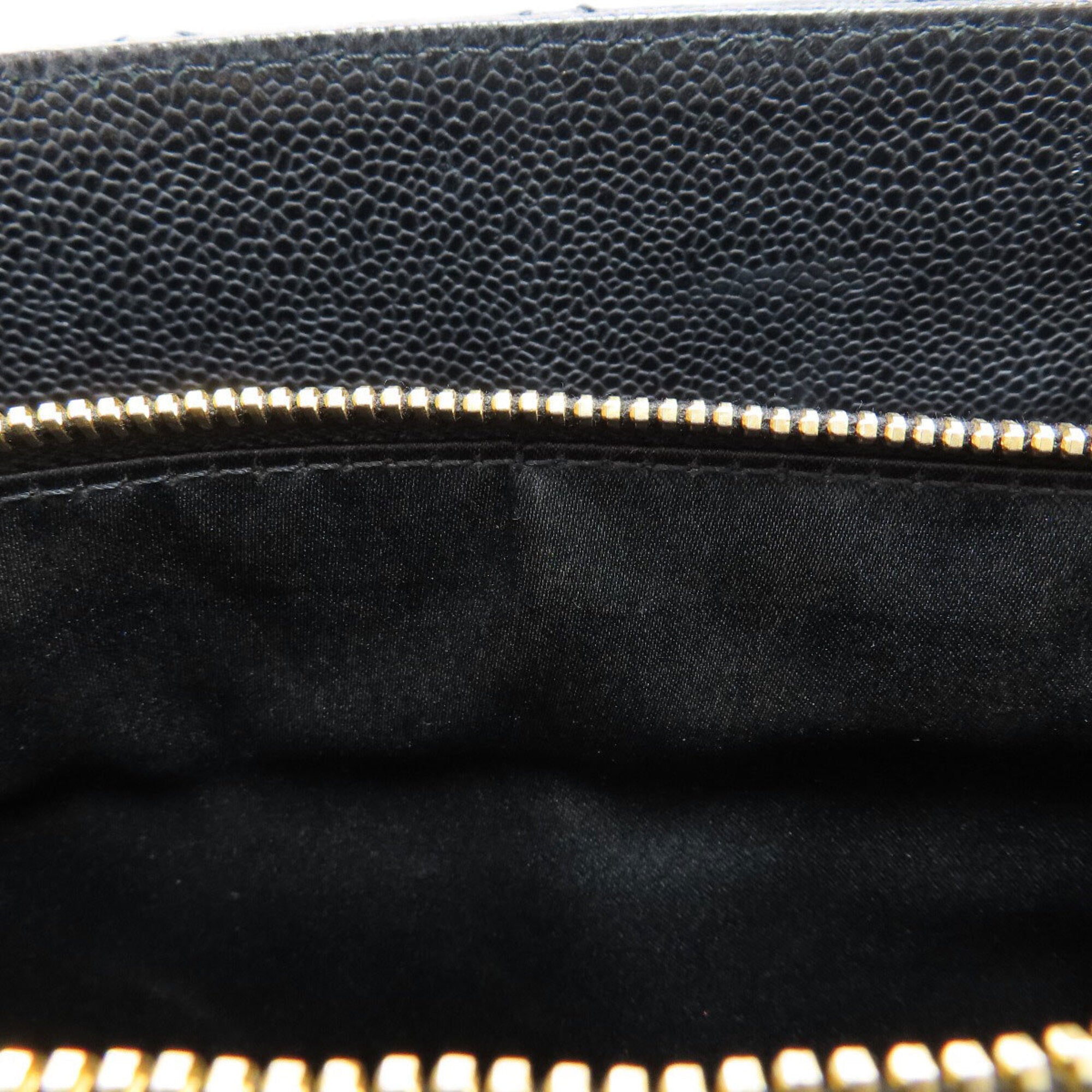 Chanel Black Leather Tote Bag (Pre-Owned)