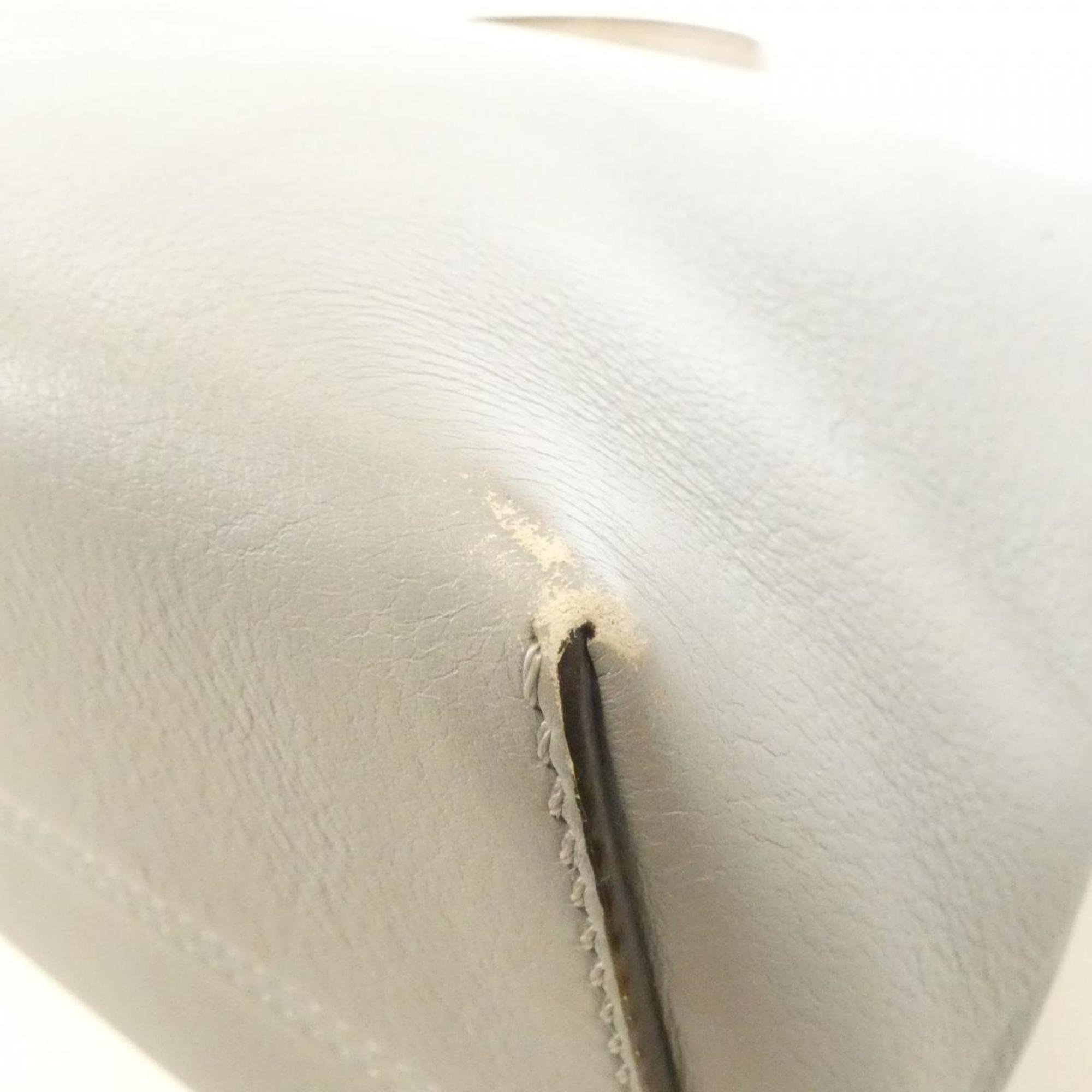 Fendi Beige Light Blue Leather Handbag (Pre-Owned)