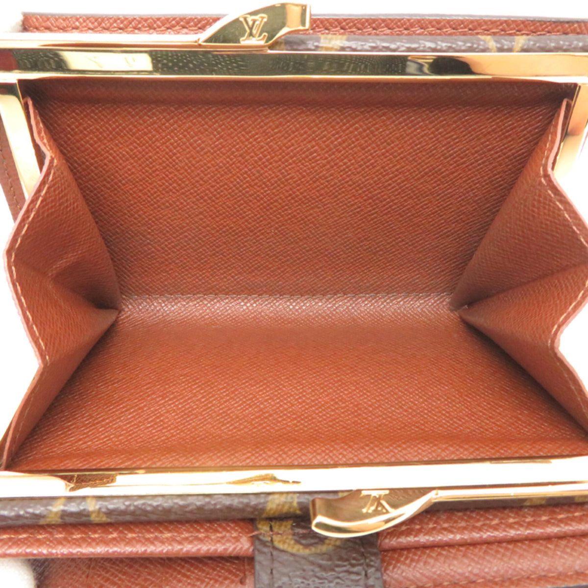Louis Vuitton Brown Monogram Wallet (Bi-Fold) (Pre-Owned)