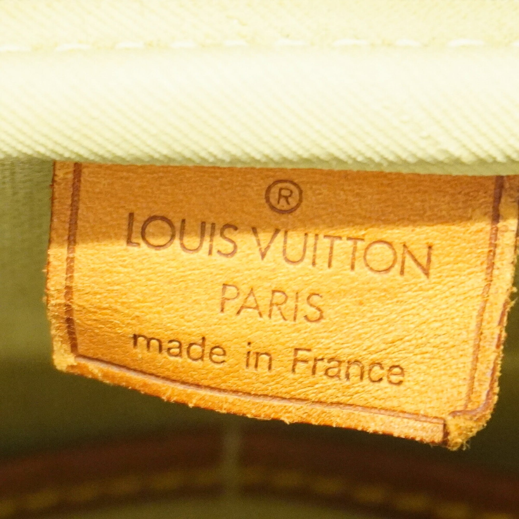 Louis Vuitton Brown Handbag (Pre-Owned)