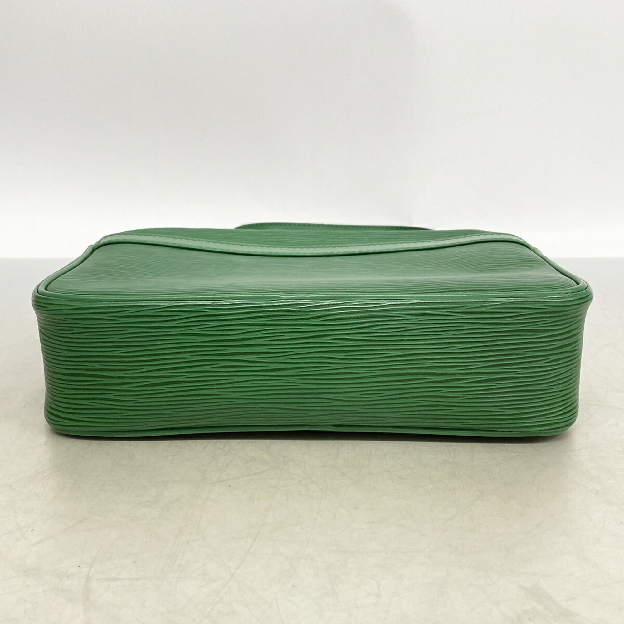Louis Vuitton Borneo Green Shoulder Bag (Pre-Owned)