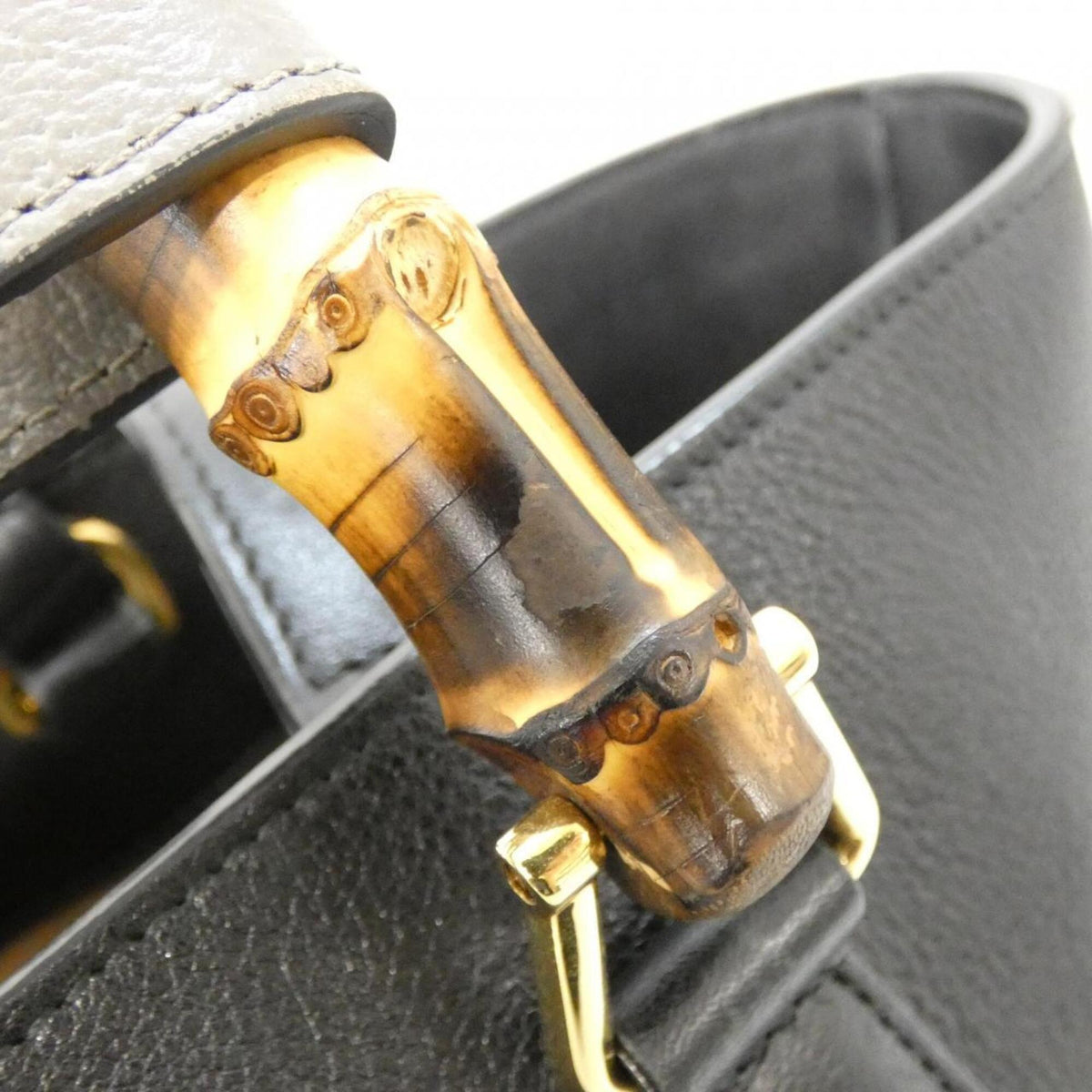 Gucci Black Leather Handbag (Pre-Owned)