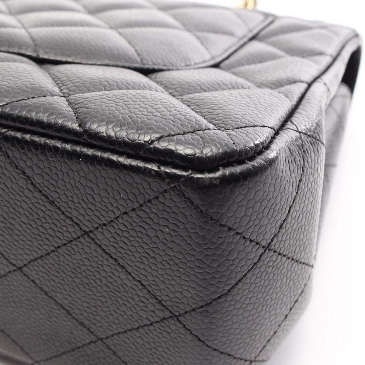 Chanel Black Grained Calfskin Handbag Shoulder Bag (Pre-Owned)