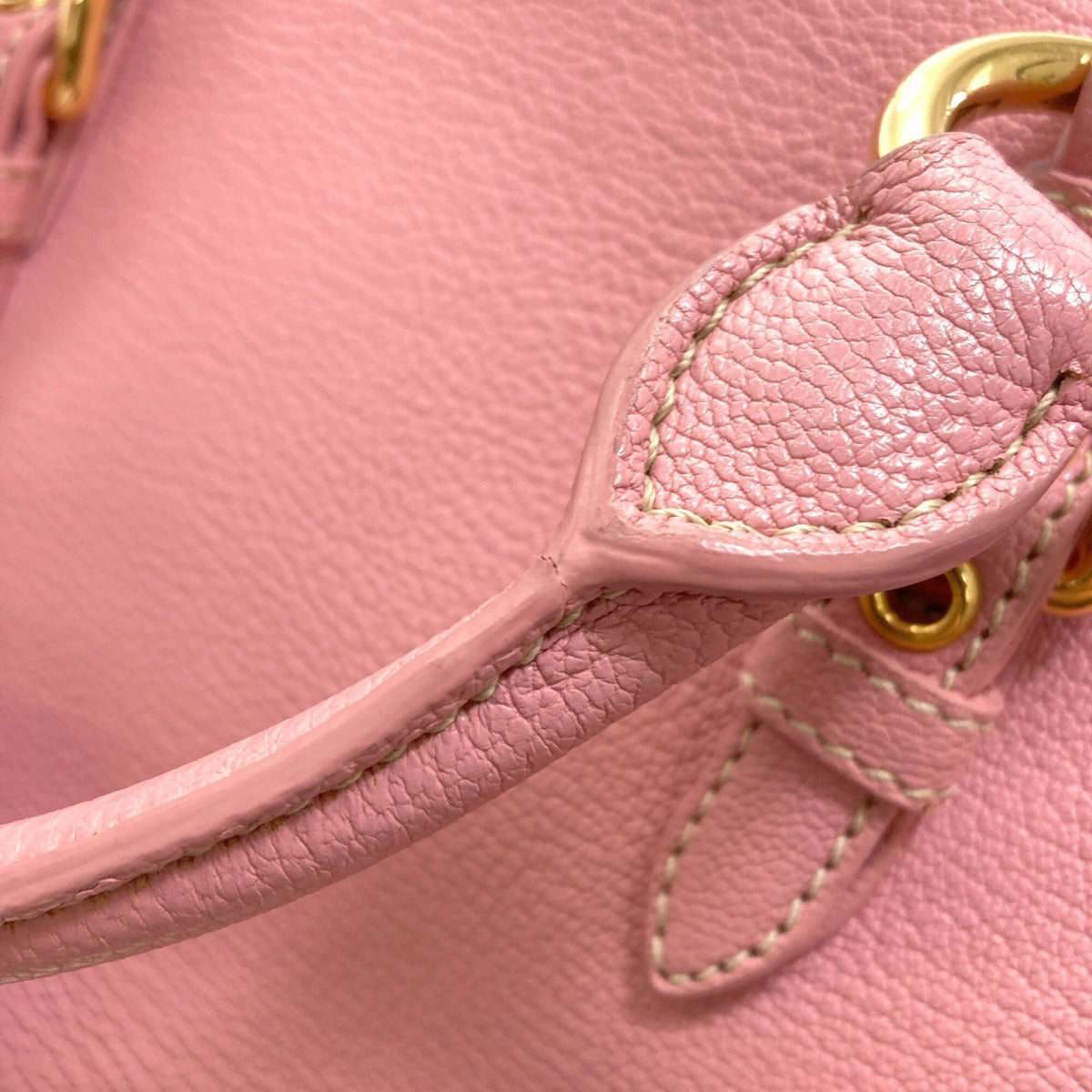 Miu Miu Pink Leather Handbag (Pre-Owned)