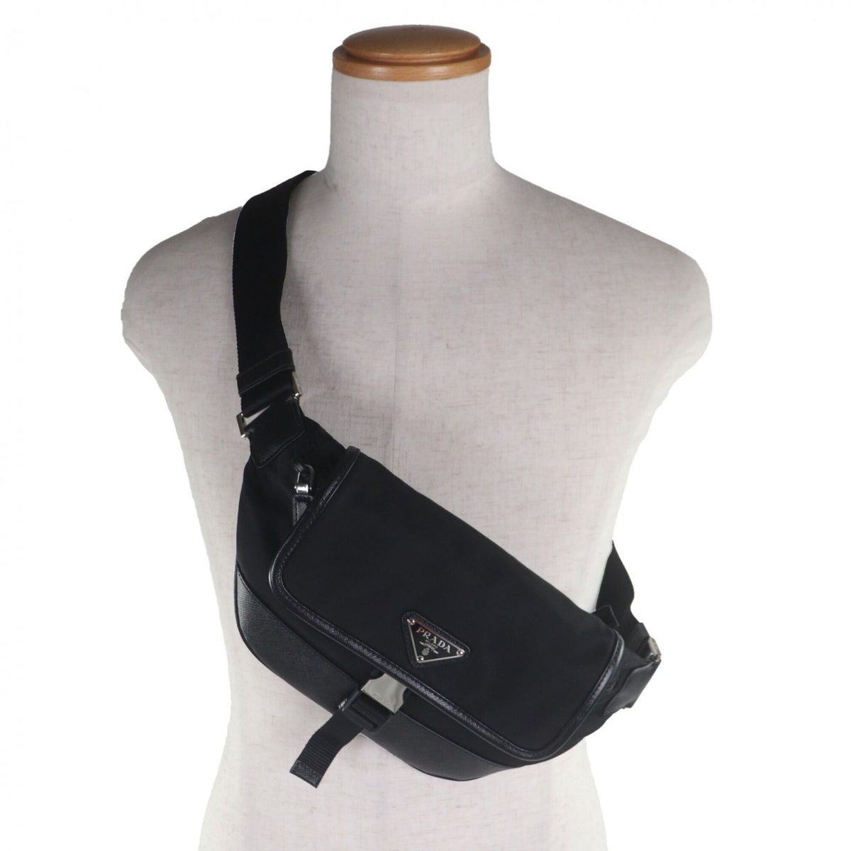 Prada Black Nylon Leather Sling Bag (Pre-Owned)