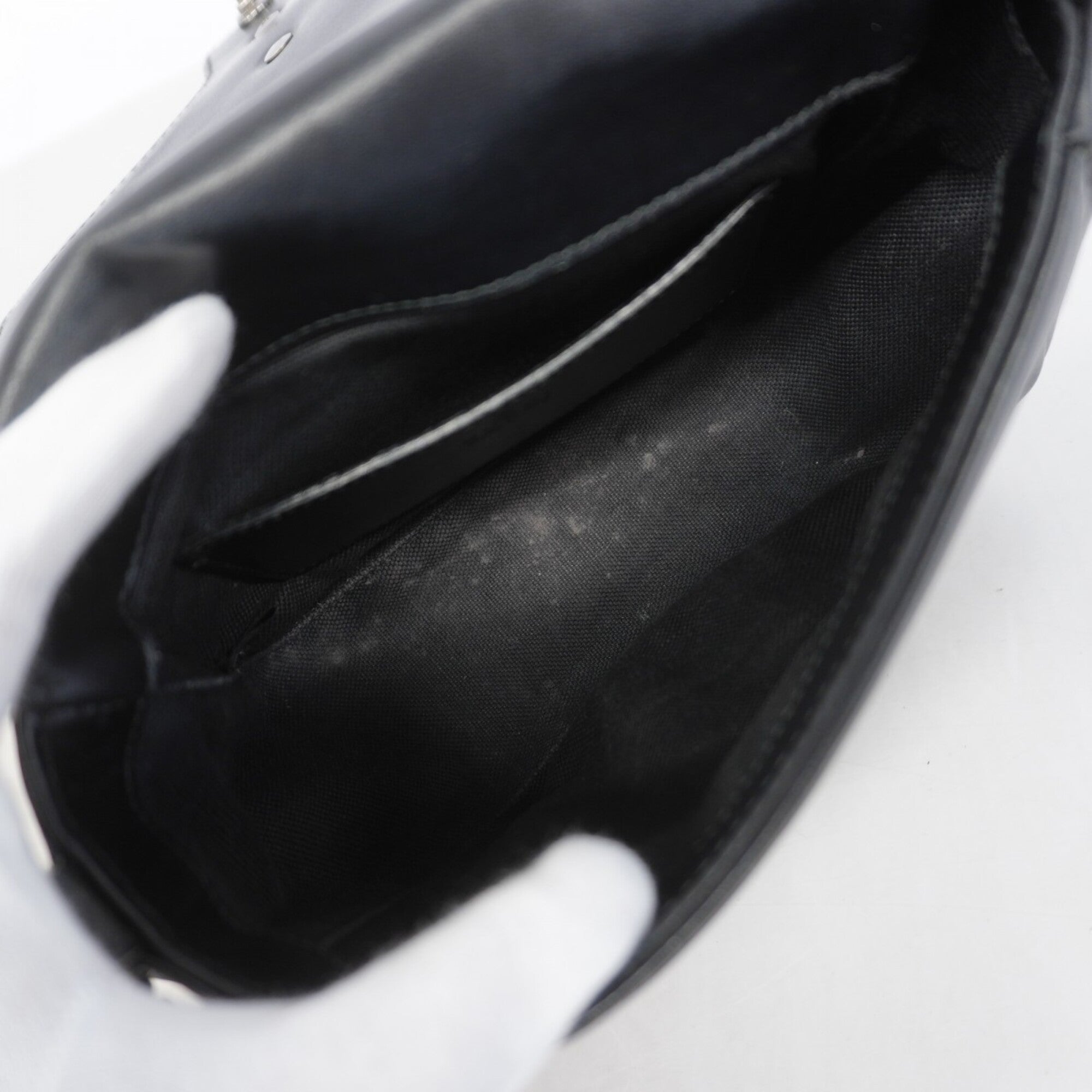 Gucci Black Leather Handbag (Pre-Owned)