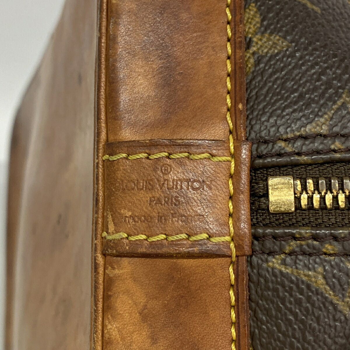 Louis Vuitton Brown Handbag (Pre-Owned)