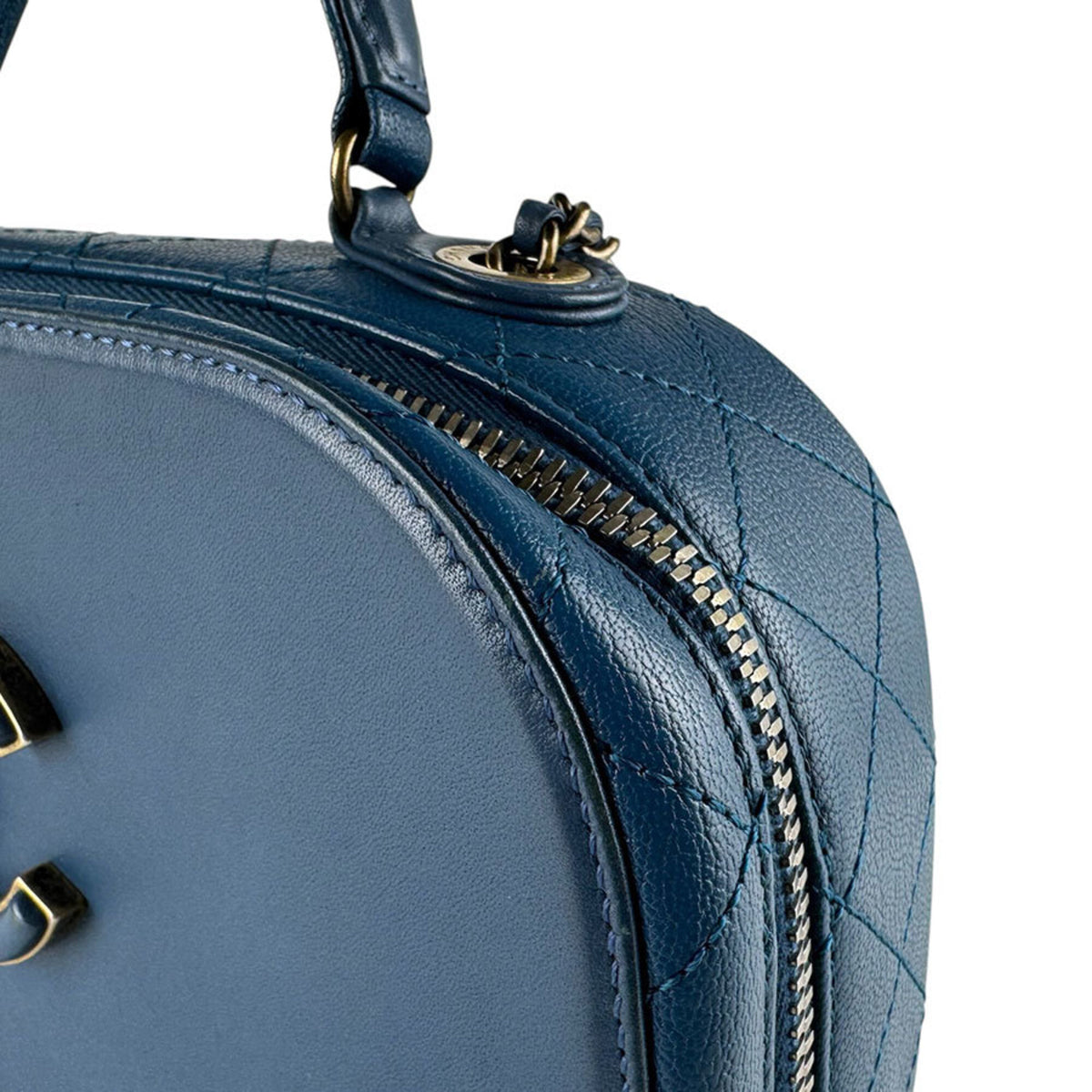 Chanel Blue Leather Handbag Shoulder Bag (Pre-Owned)