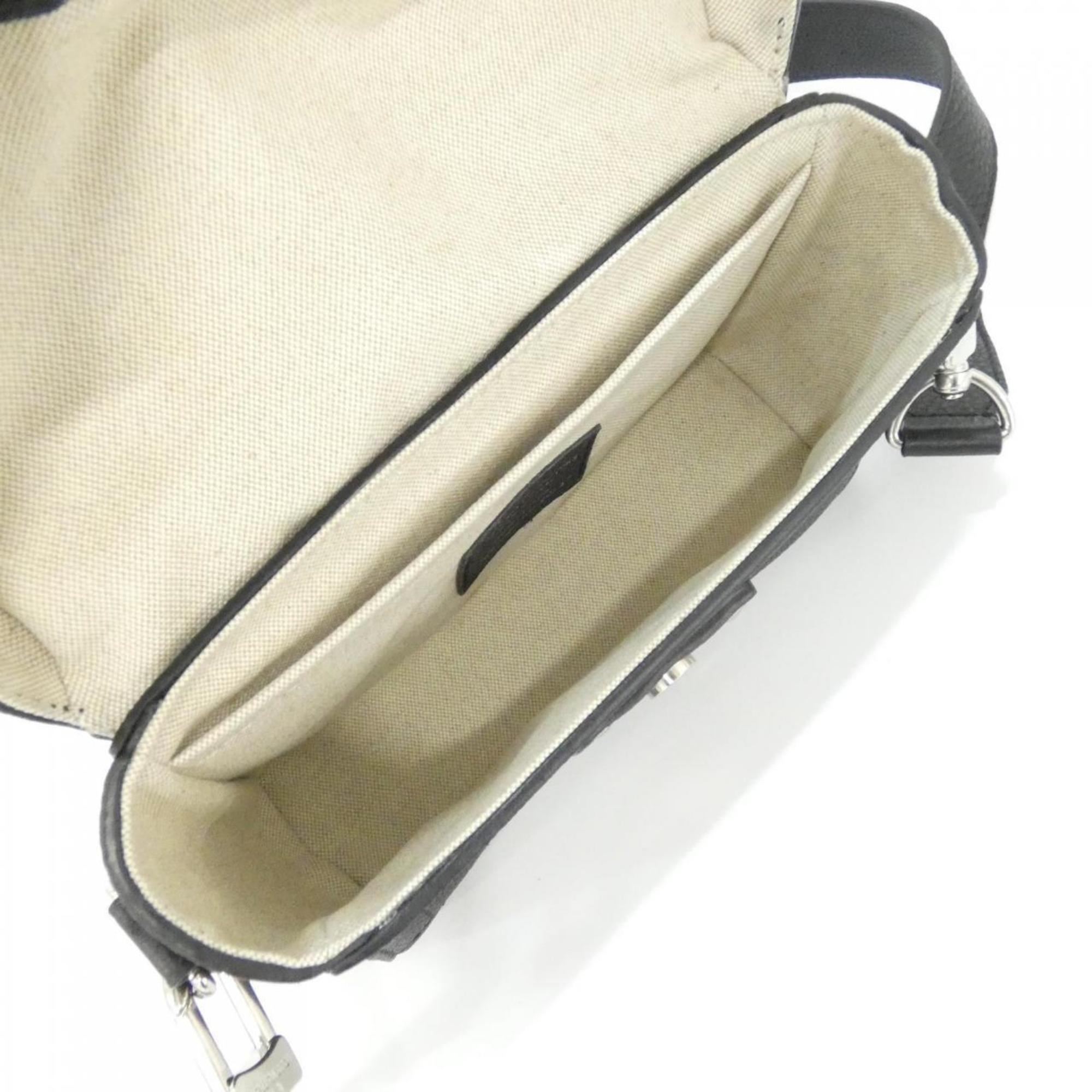Louis Vuitton Black Leather Shoulder Bag (Pre-Owned)