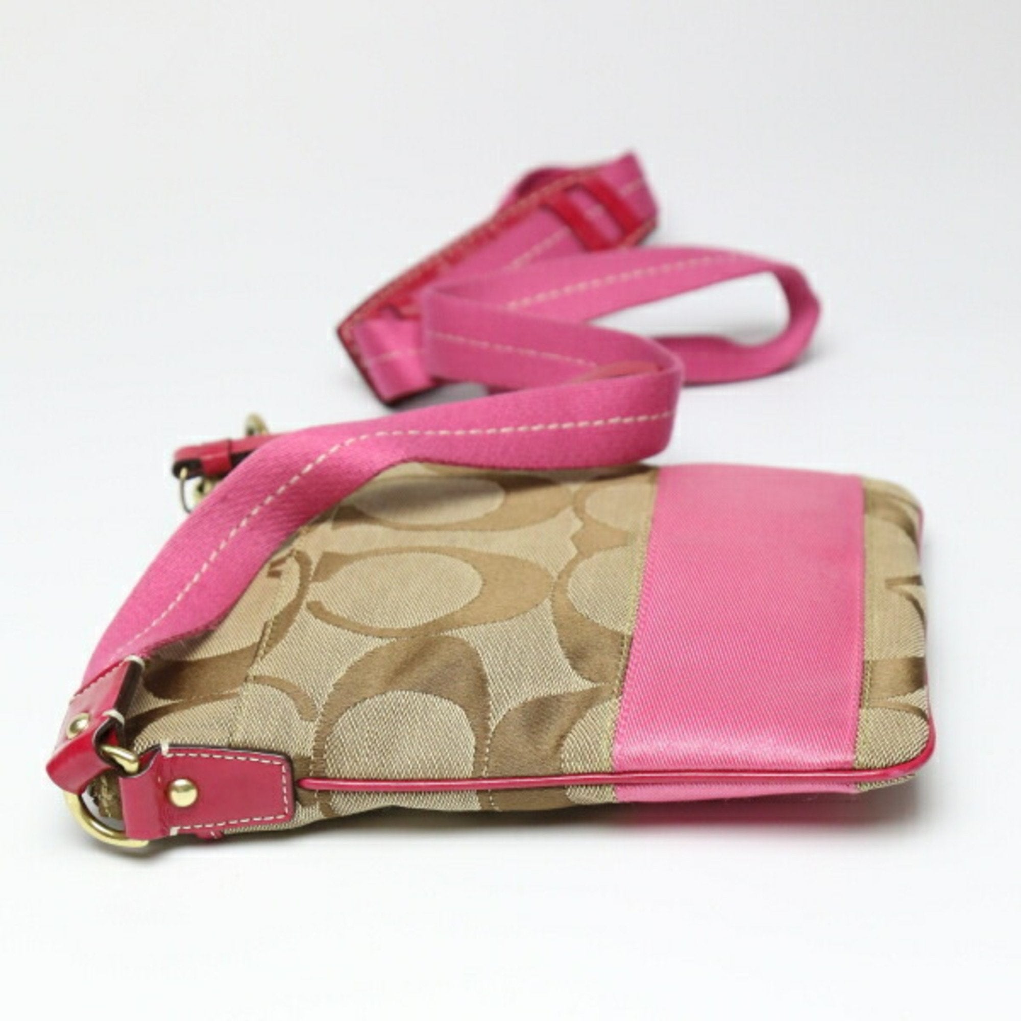 Coach Khaki Pink Leather Shoulder Bag (Pre-Owned)
