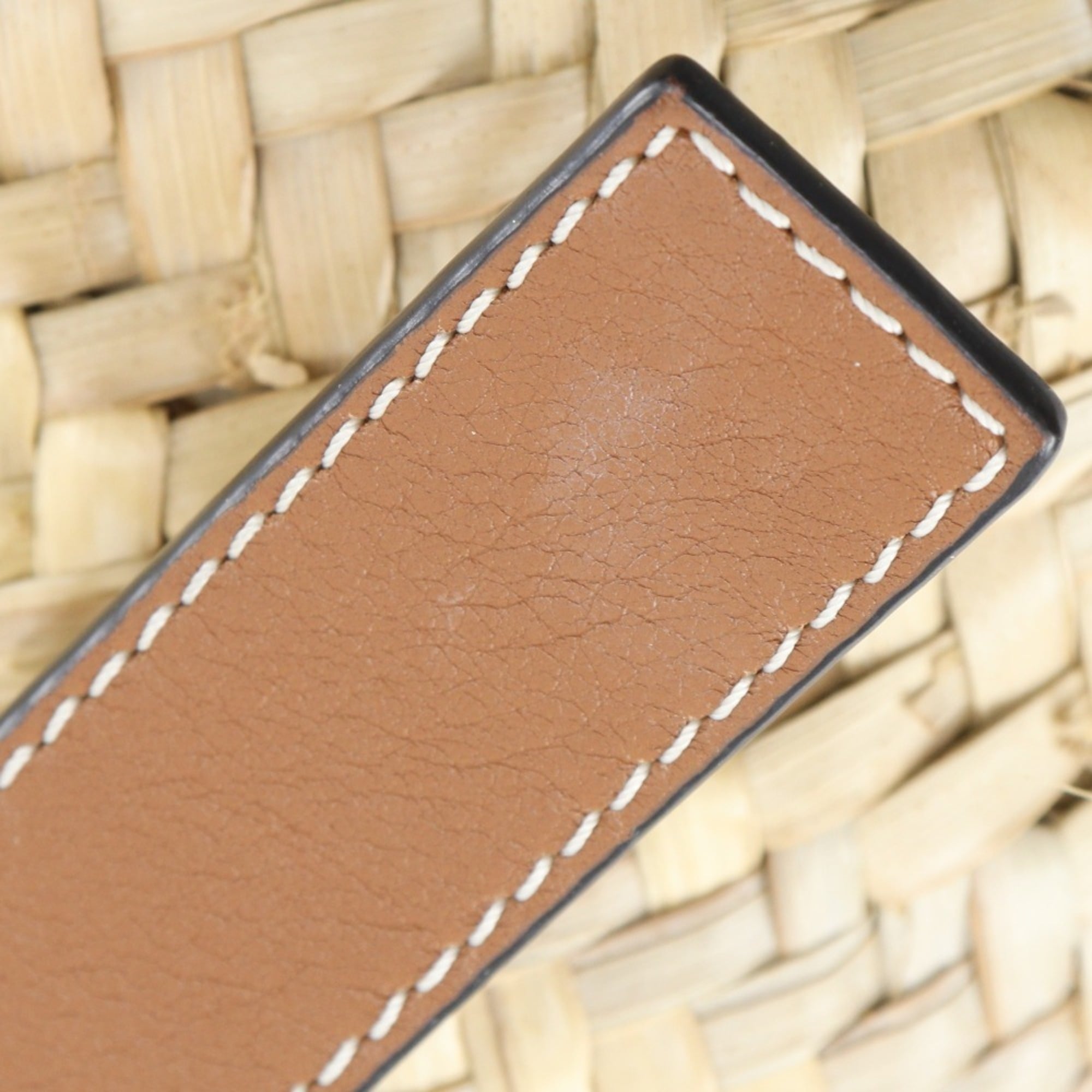 Loewe Beige Raffia Leather Basket Handbag (Pre-Owned)