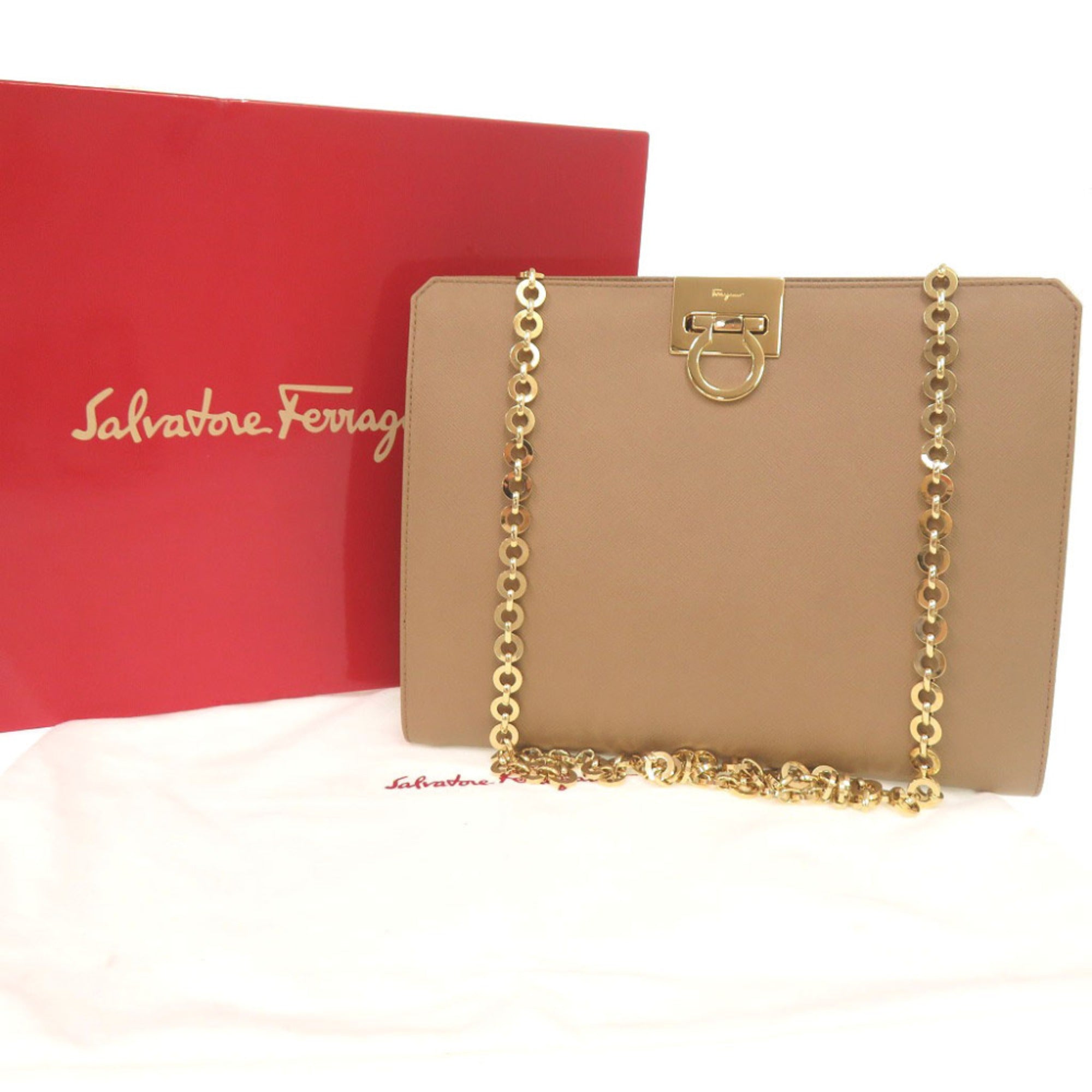 Salvatore Ferragamo Beige Leather Shoulder Bag (Pre-Owned)