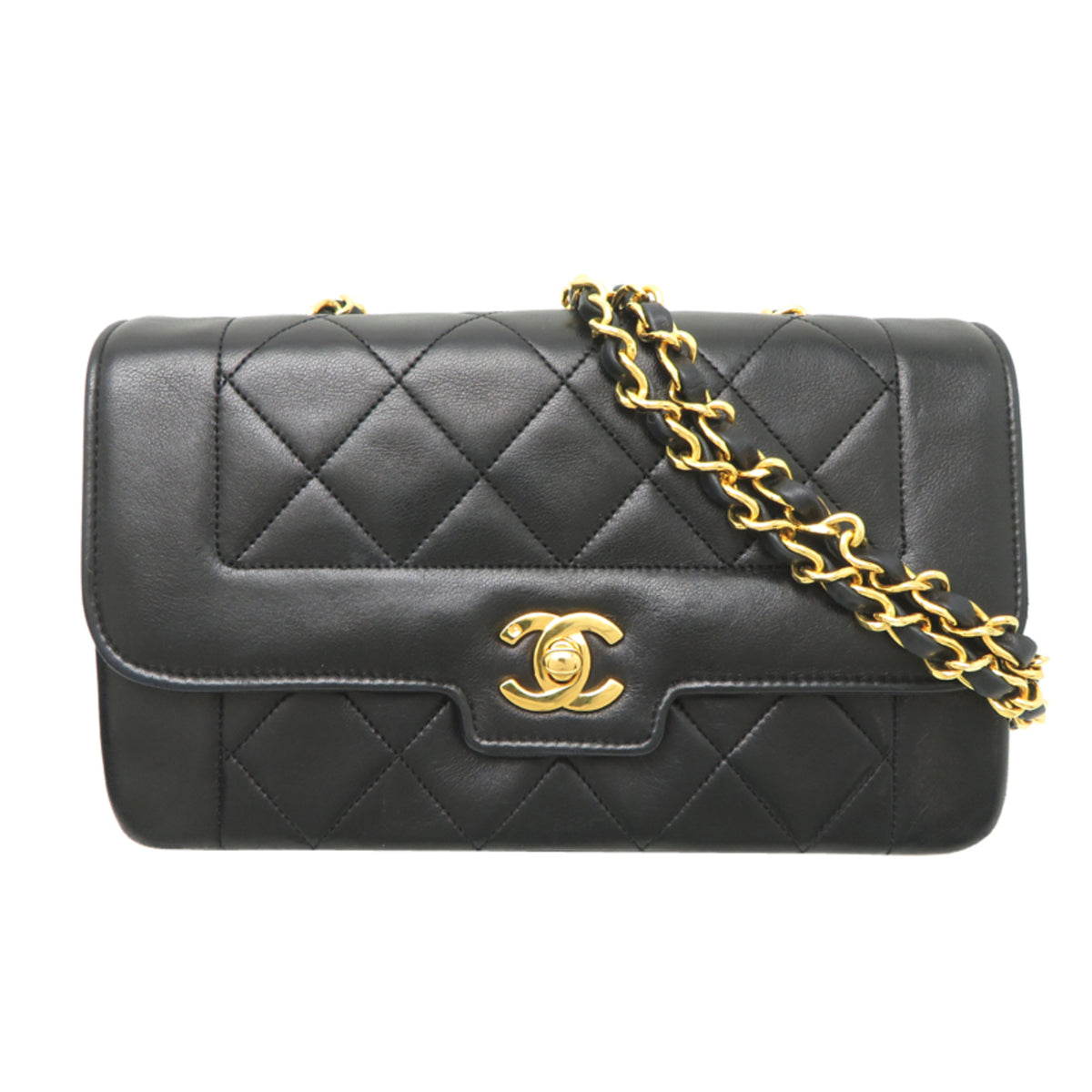 Chanel Black Leather Shoulder Bag (Pre-Owned)