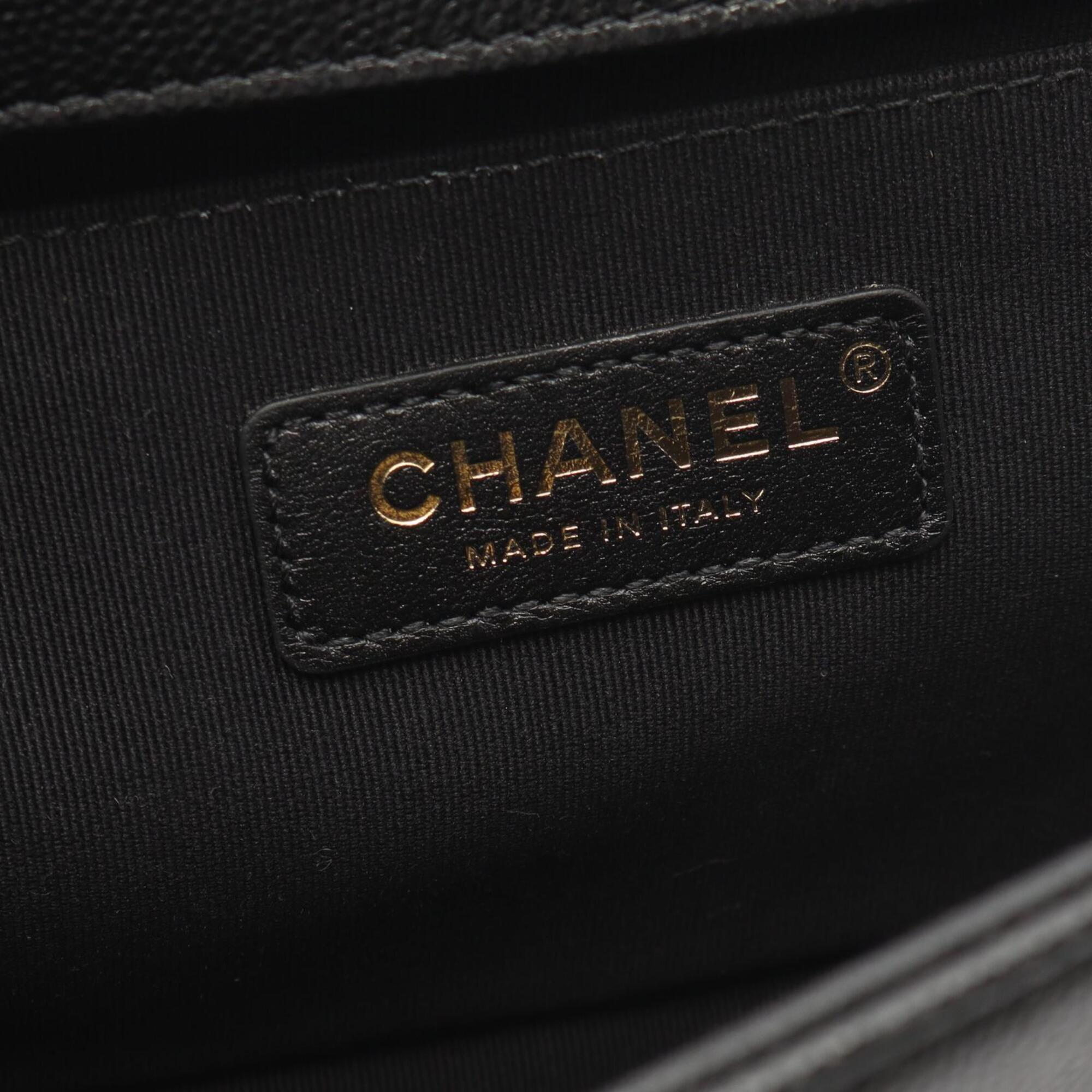 Chanel Black Grained Calfskin Handbag Shoulder Bag (Pre-Owned)