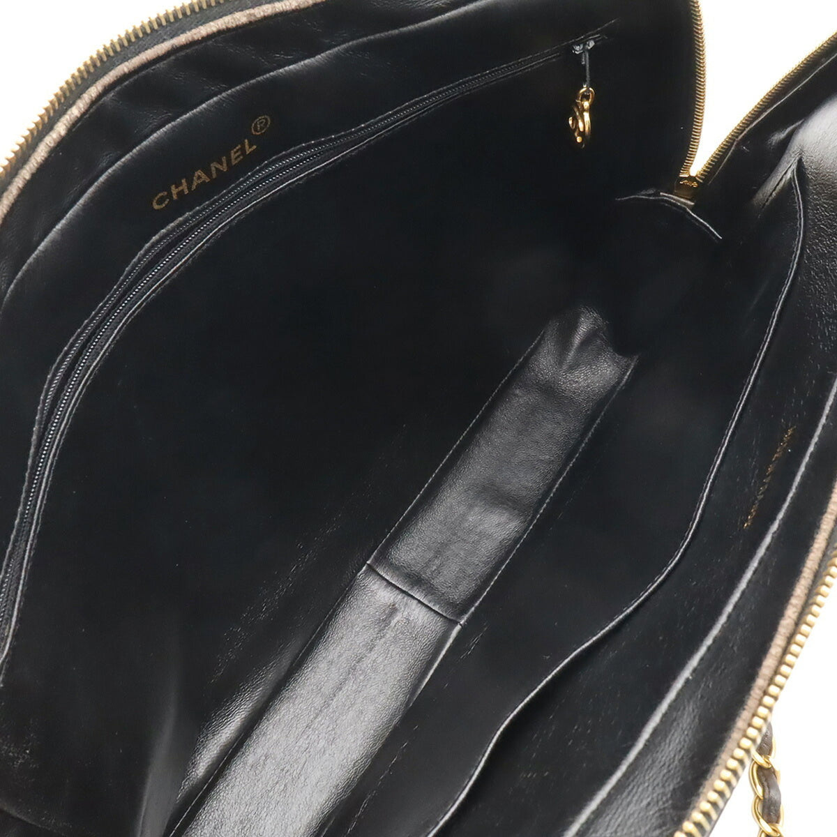 Chanel Matelasse Black Leather Shoulder Bag Tote Bag (Pre-Owned)