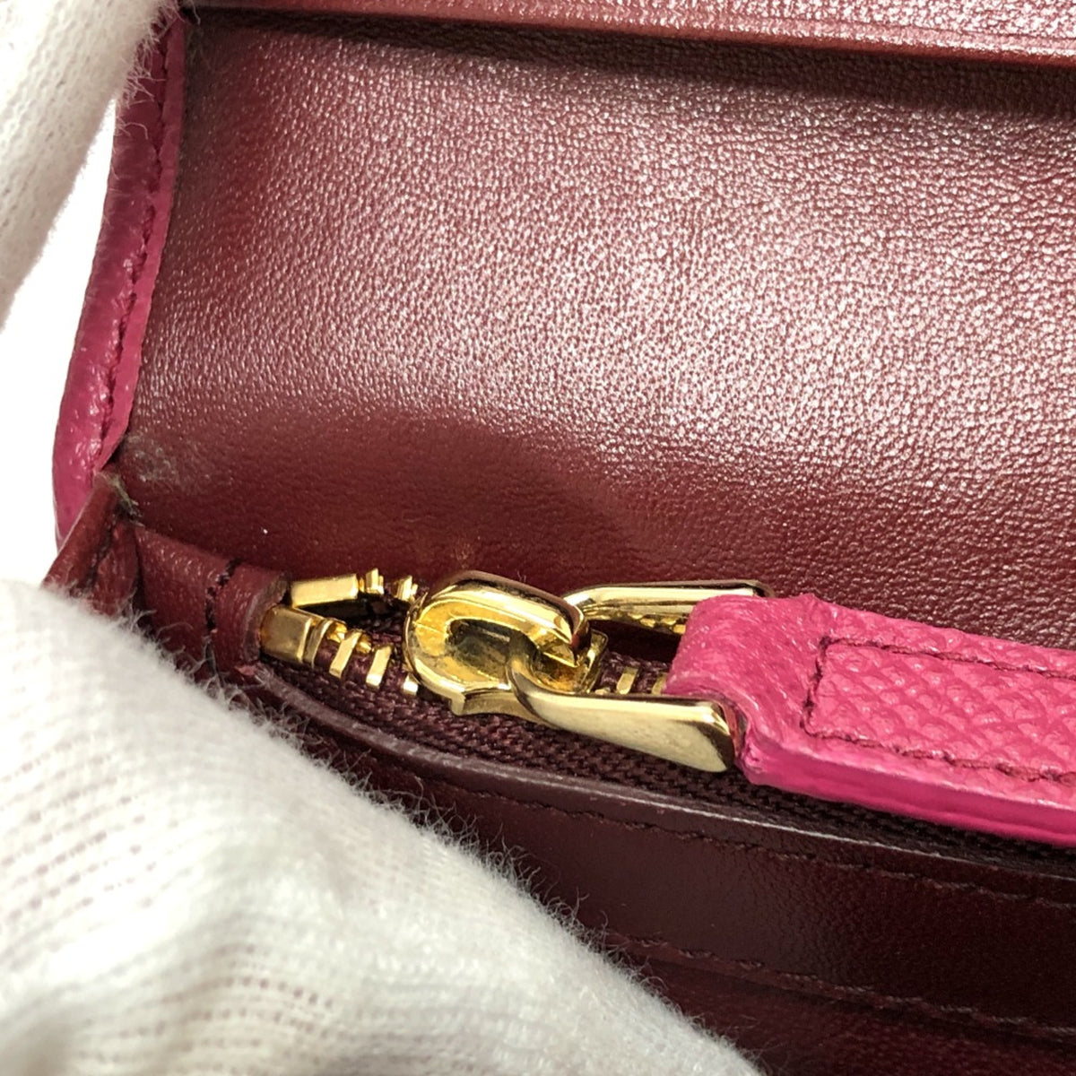 Bvlgari Pink Leather Long Wallet (Bi-Fold) (Pre-Owned)