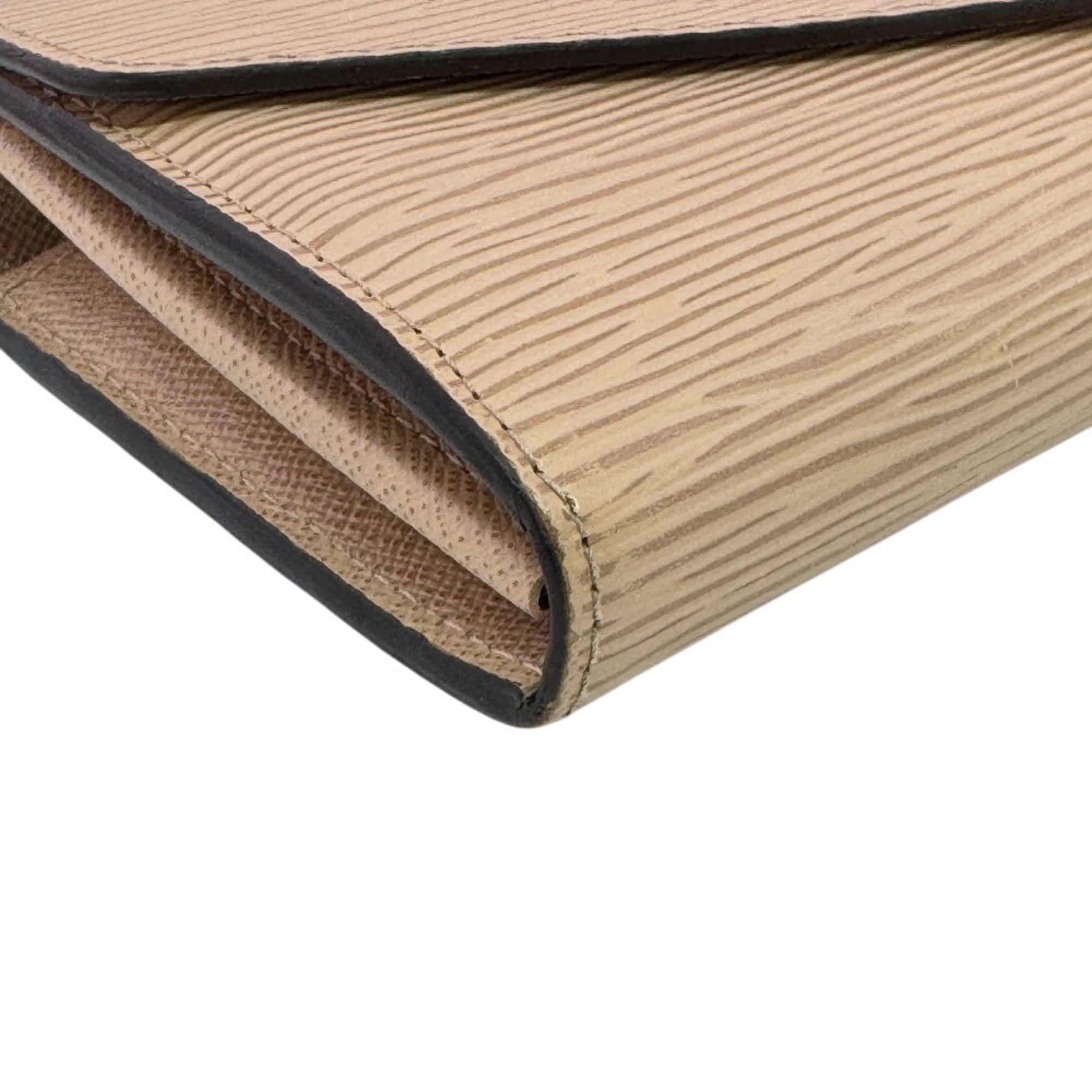 Louis Vuitton Beige Leather (Pre-Owned)