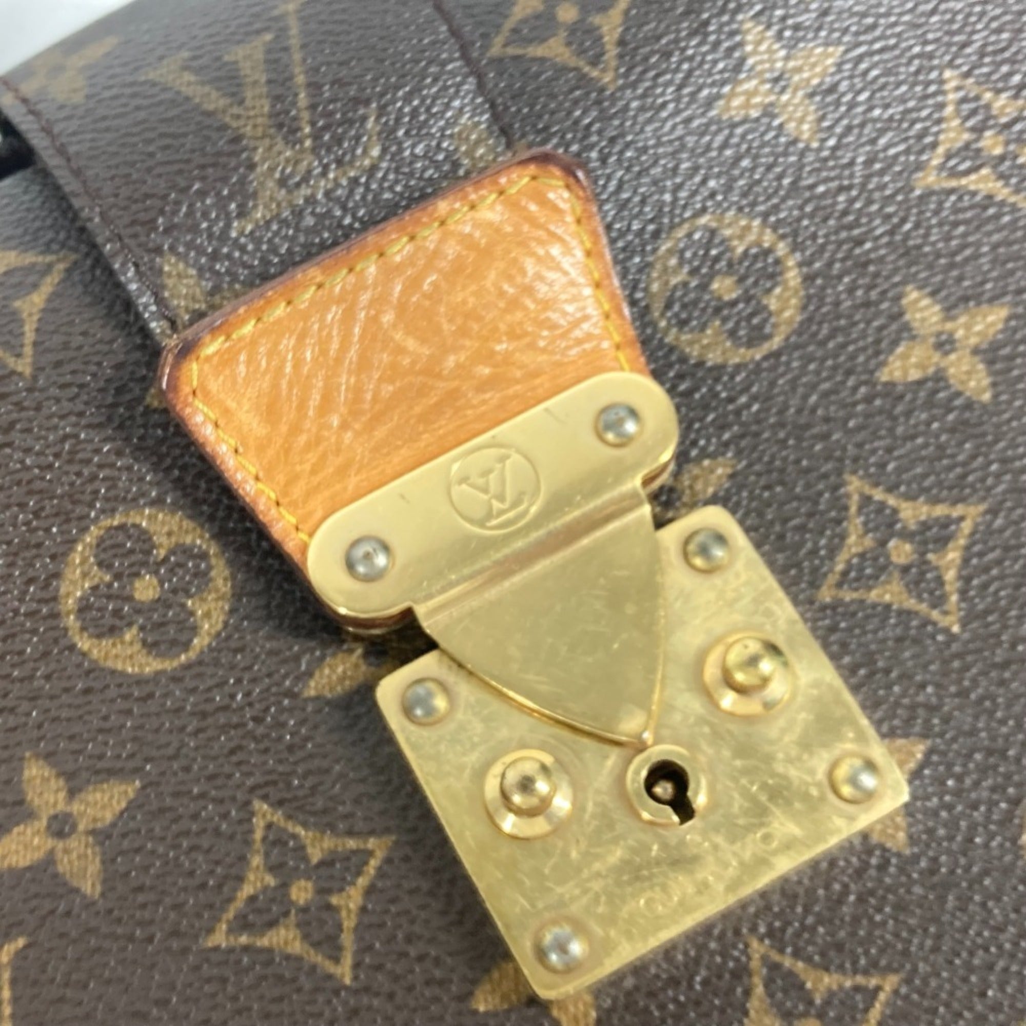 Louis Vuitton Brown Monogram Monogram Briefcase (Pre-Owned)