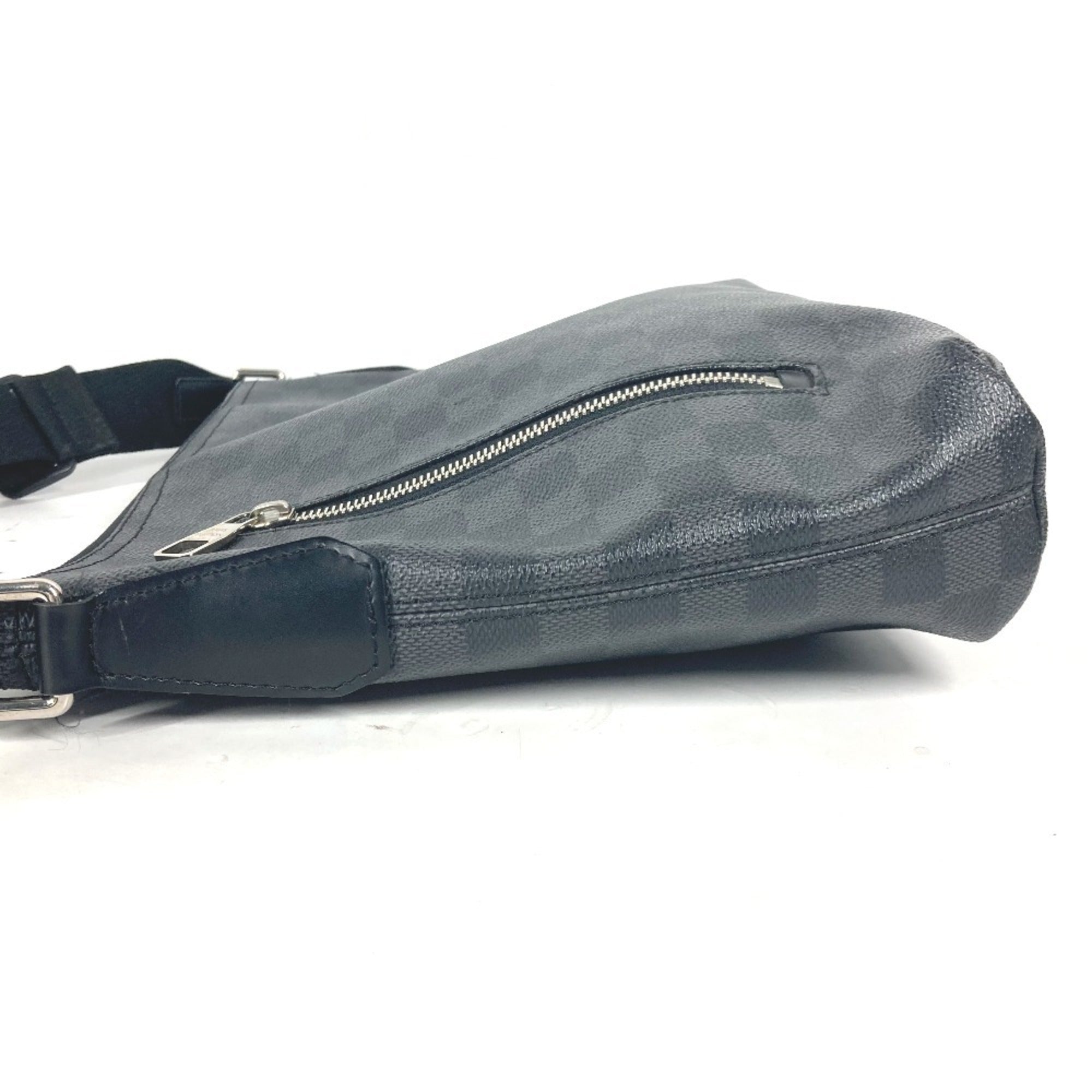 Louis Vuitton Black Damier Graphite Shoulder Bag (Pre-Owned)