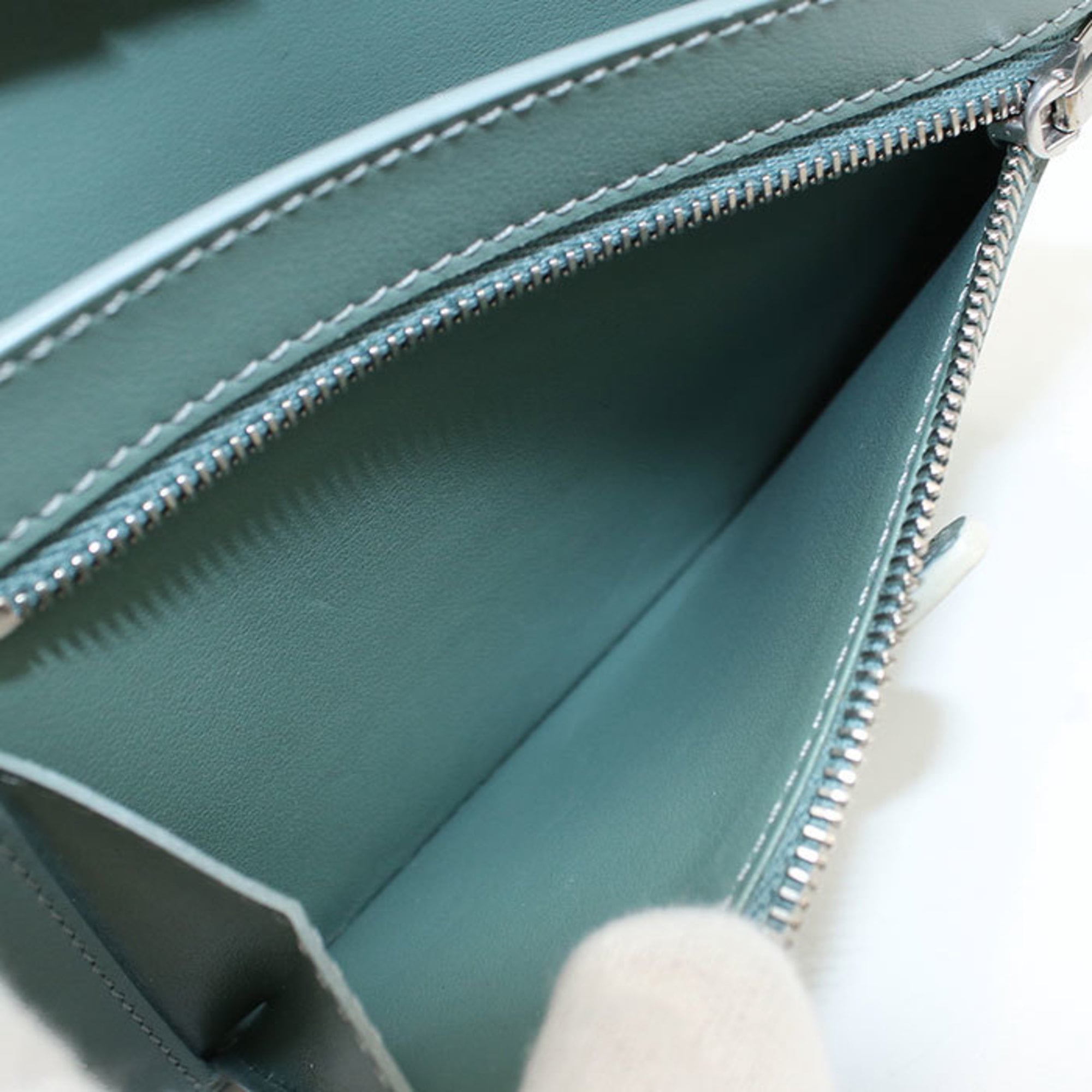 Celine Green Leather Middle Wallet (Bi-Fold) (Pre-Owned)
