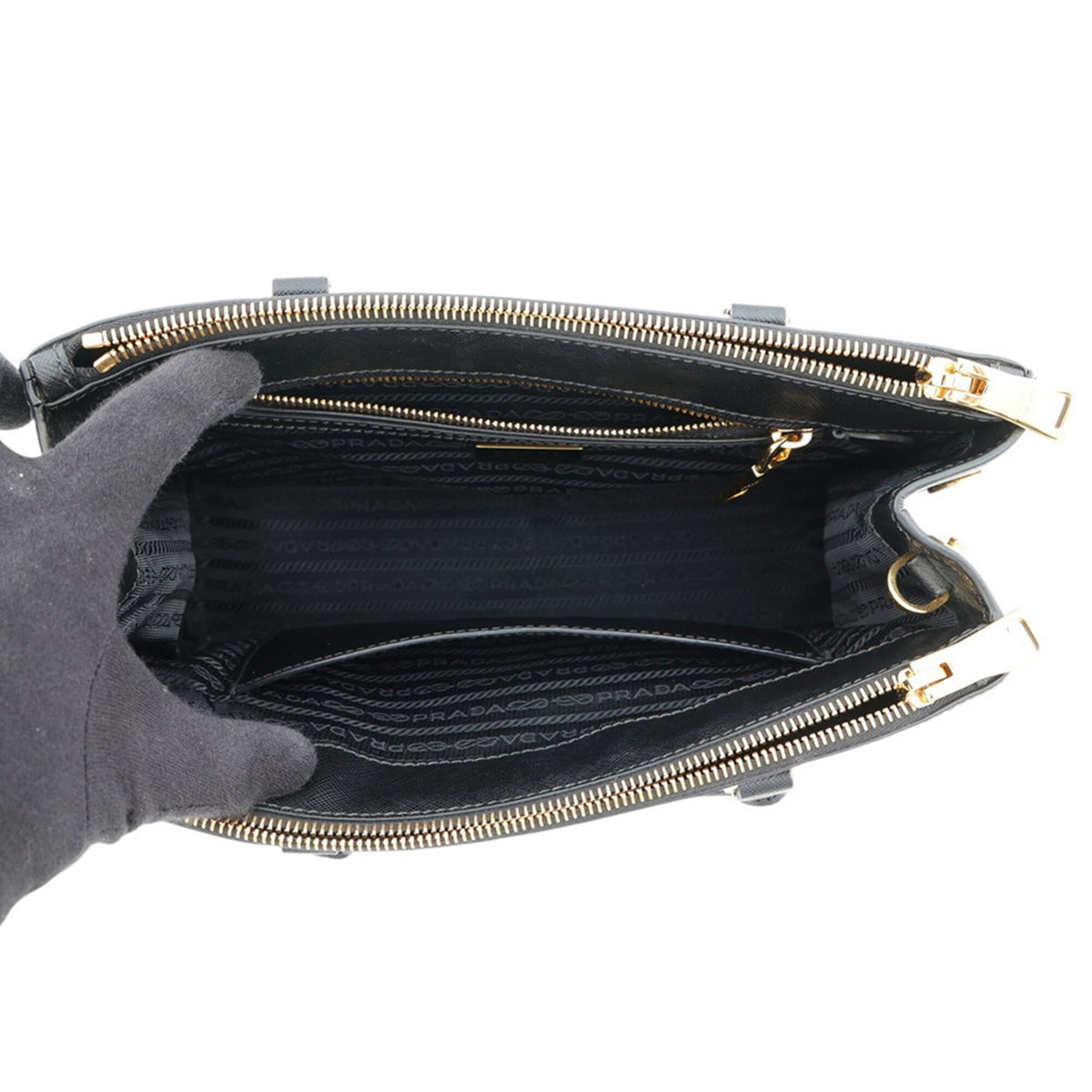Prada Saffiano Black Saffiano Handbag Shoulder Bag (Pre-Owned)