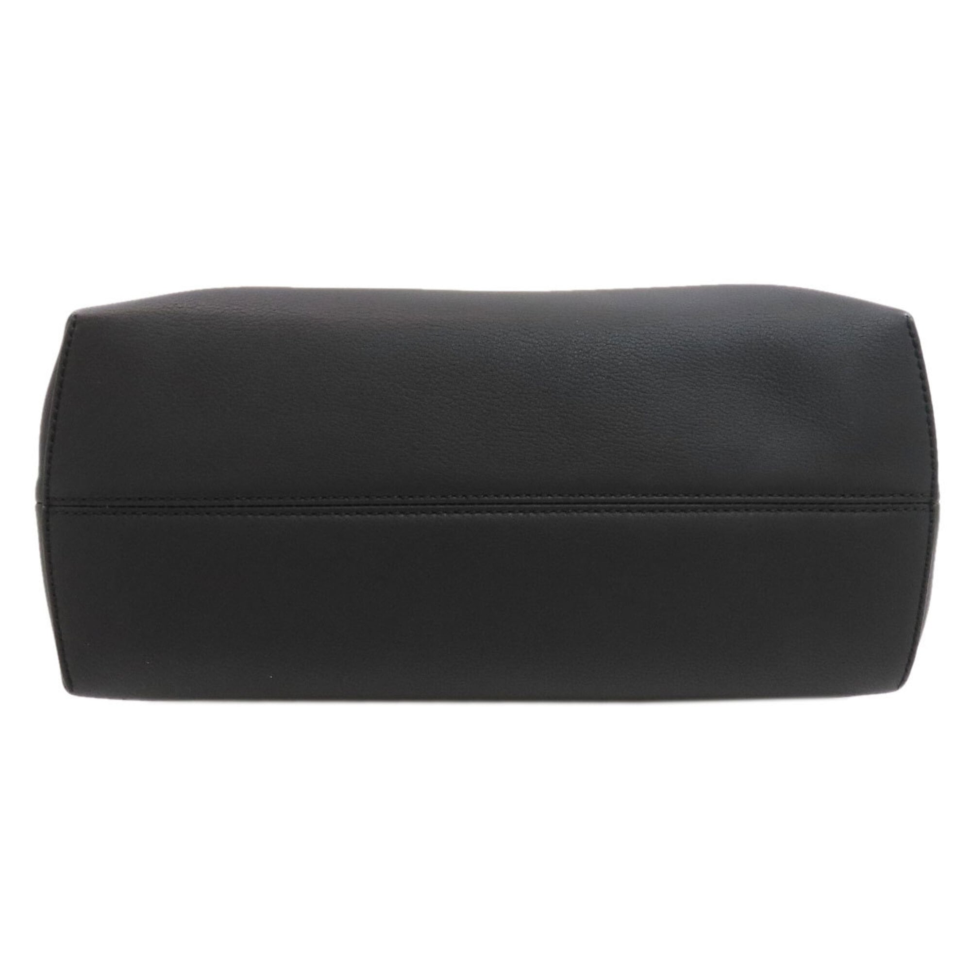 Fendi Black Leather Handbag (Pre-Owned)
