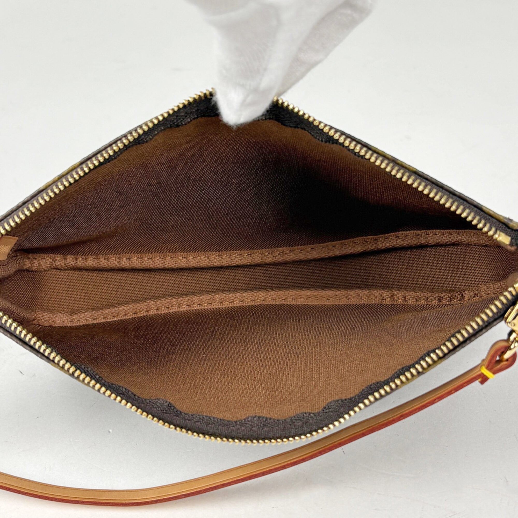 Louis Vuitton Brown Monogram Monogram Pochette Pouch (Pre-Owned)