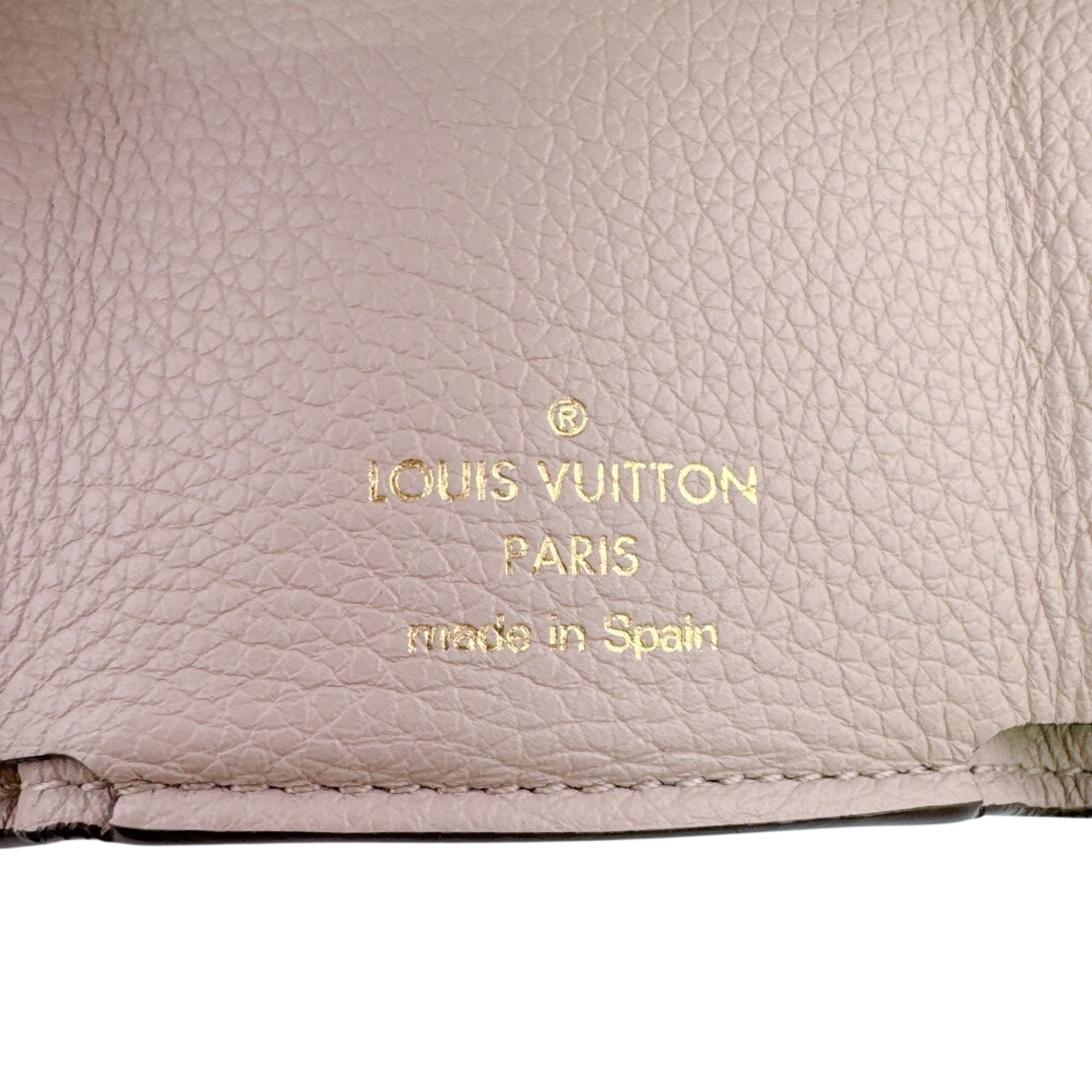 Louis Vuitton Beige Leather Wallet (Tri-Fold) (Pre-Owned)