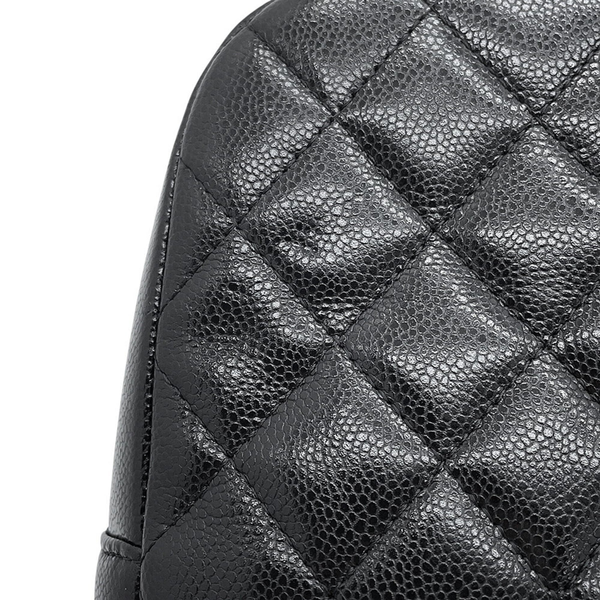 Chanel Matelasse Black Grained Calfskin Backpack Handbag Shoulder Bag (Pre-Owned)