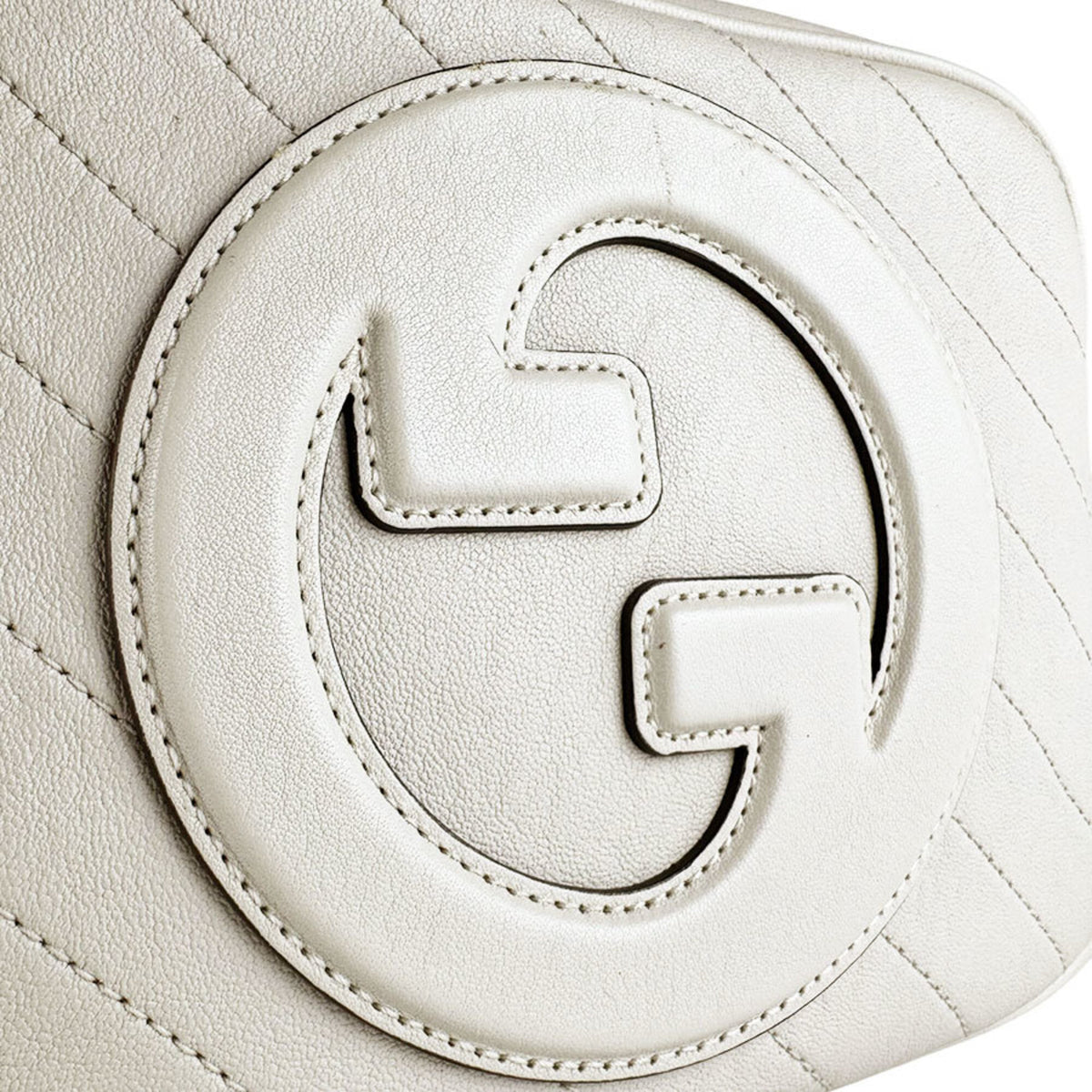Gucci Ivory Leather Shoulder Bag (Pre-Owned)