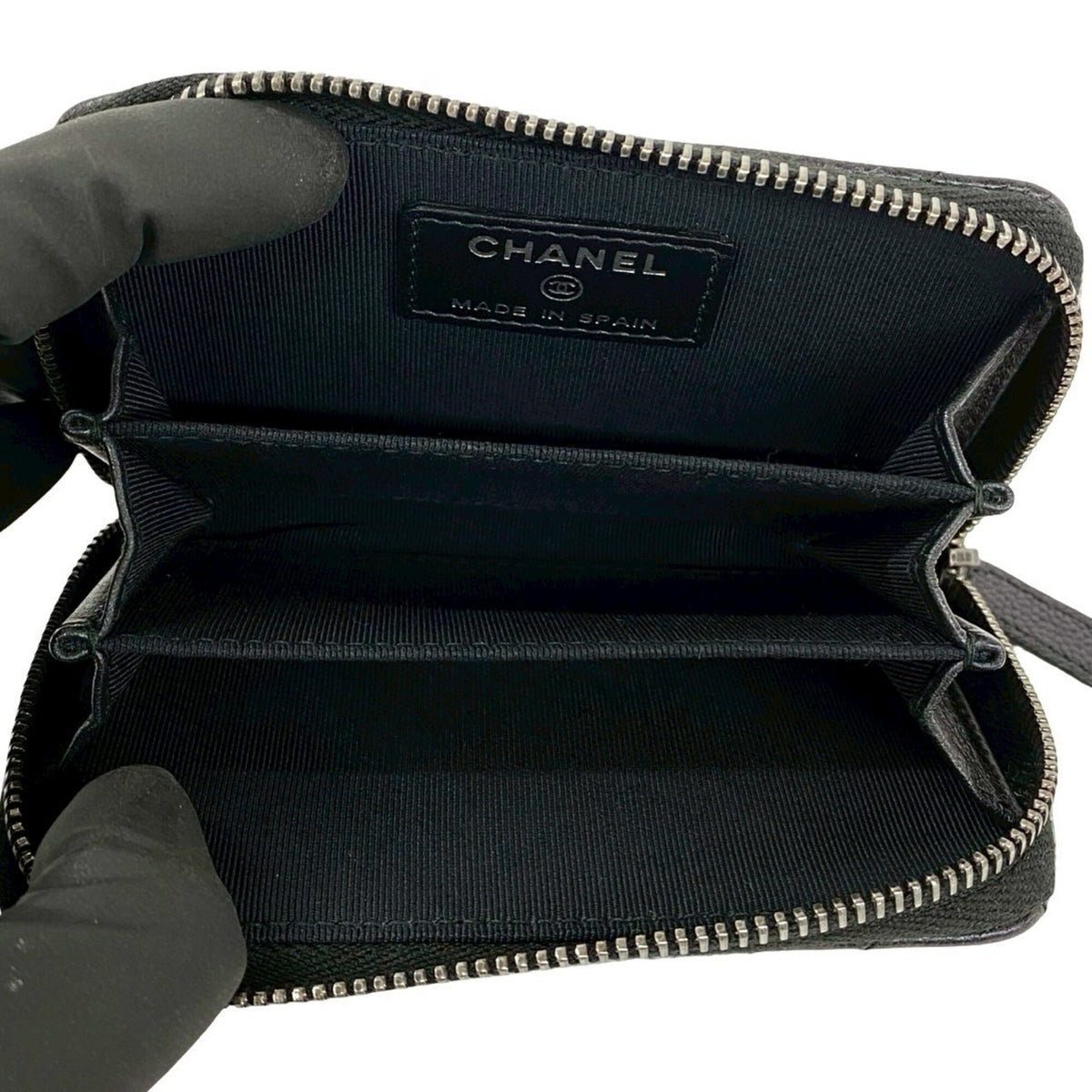 Chanel Black Grained Calfskin Coin Purse/Coin Case (Pre-Owned)