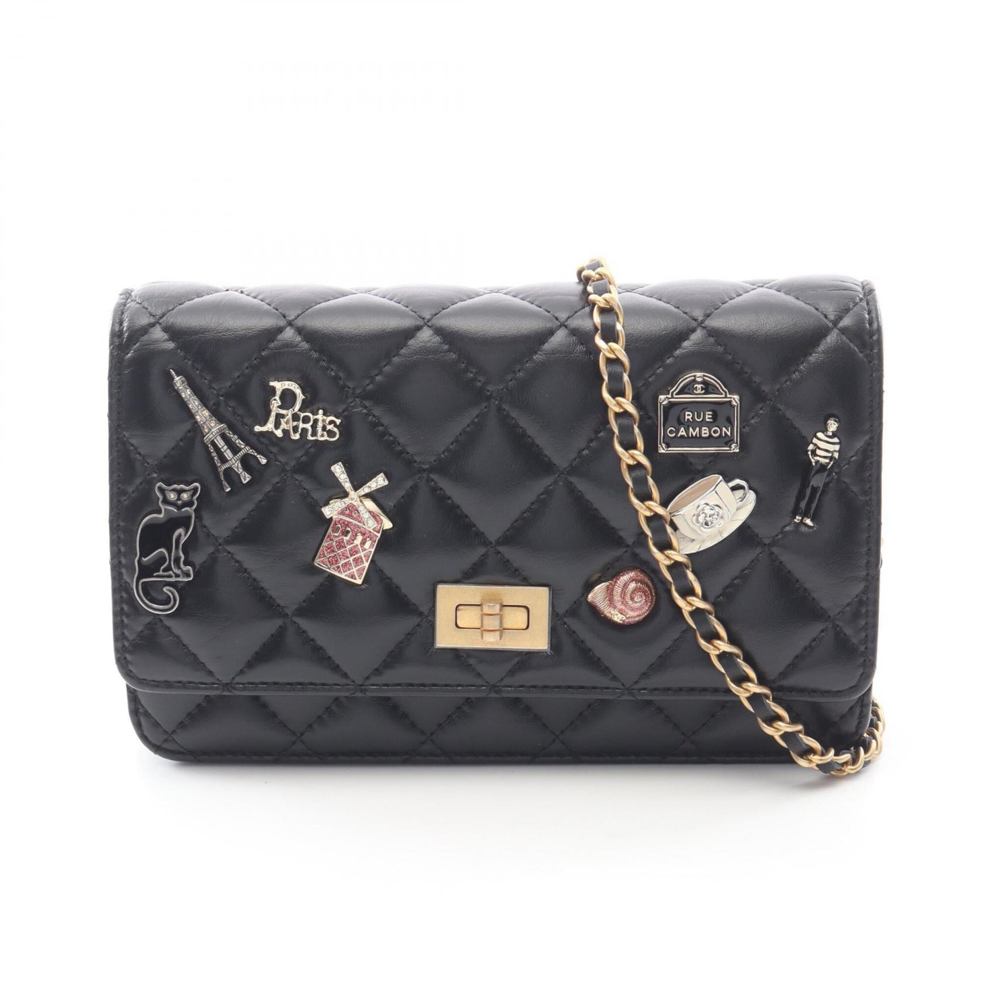 Chanel Matelasse Black Leather Handbag Shoulder Bag (Pre-Owned)