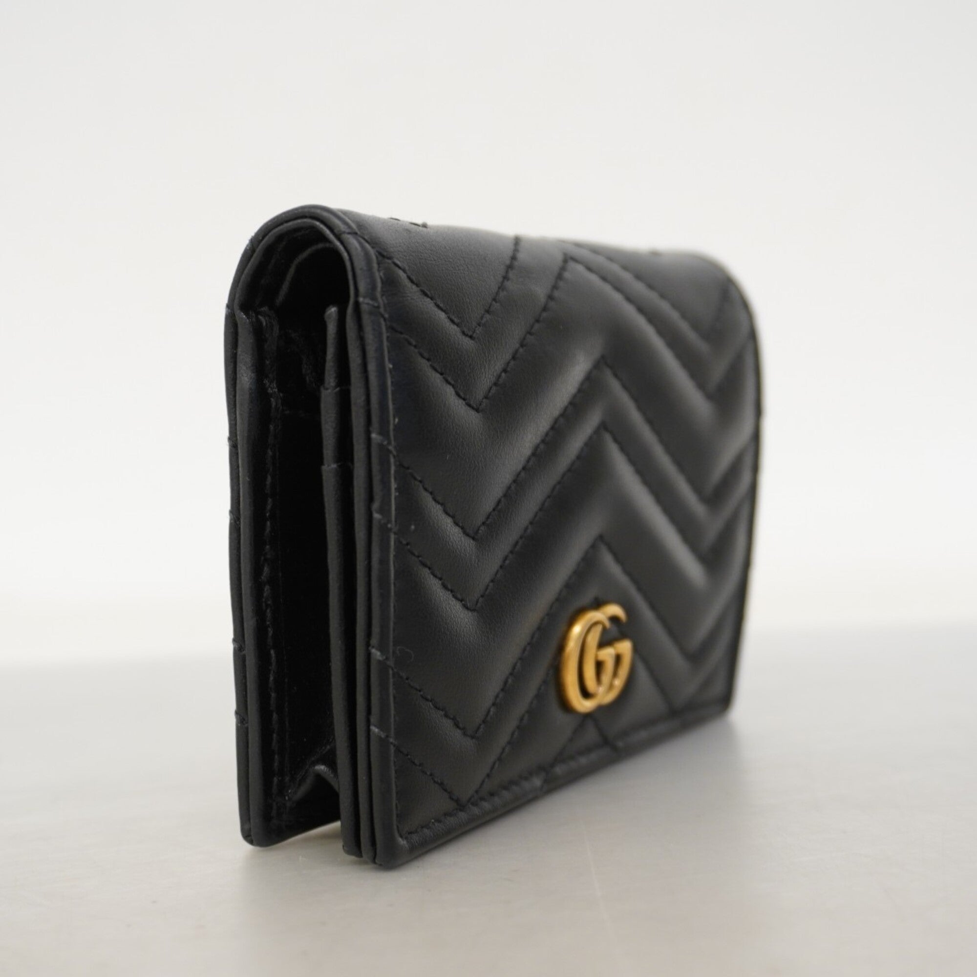 Gucci Black Leather Wallet (Bi-Fold) (Pre-Owned)