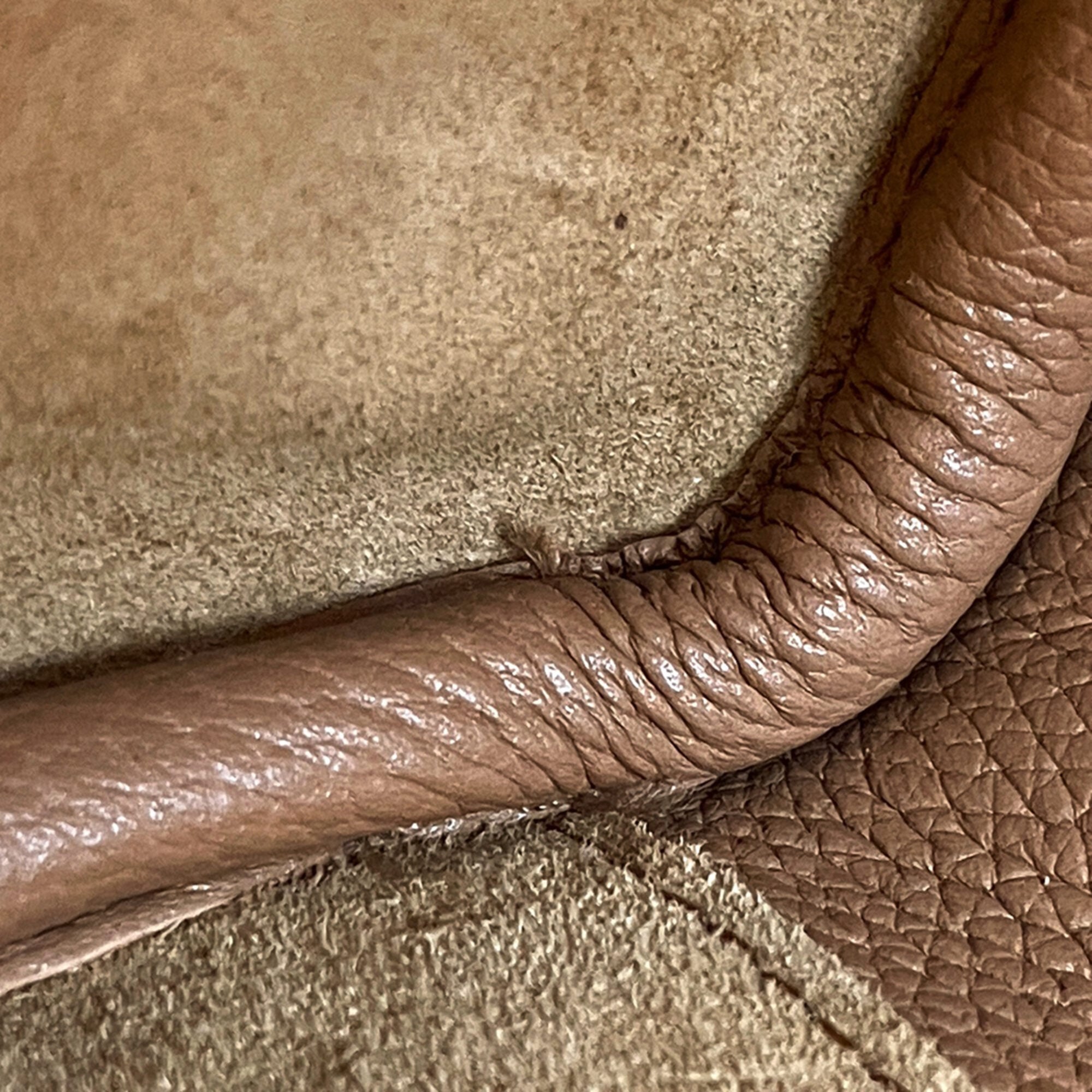 Loewe Brown Leather Handbag (Pre-Owned)