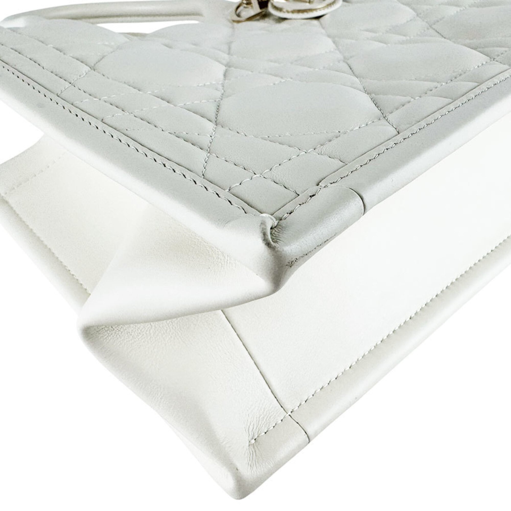 Christian Dior White Leather Handbag Shoulder Bag Tote Bag (Pre-Owned)