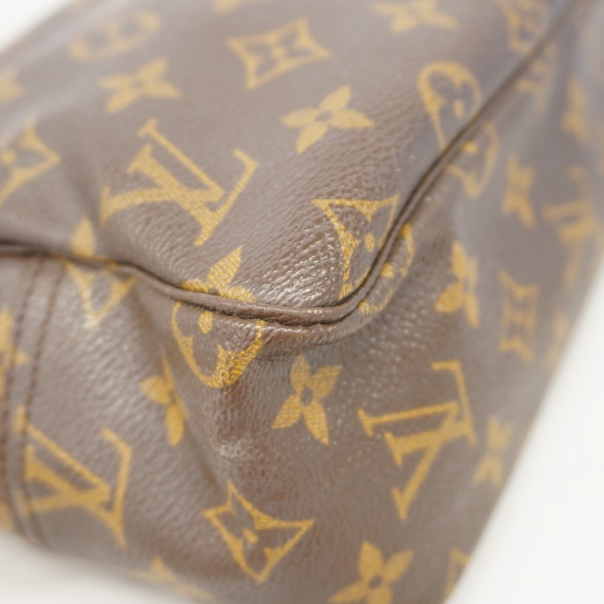 Louis Vuitton Brown Pouch (Pre-Owned)