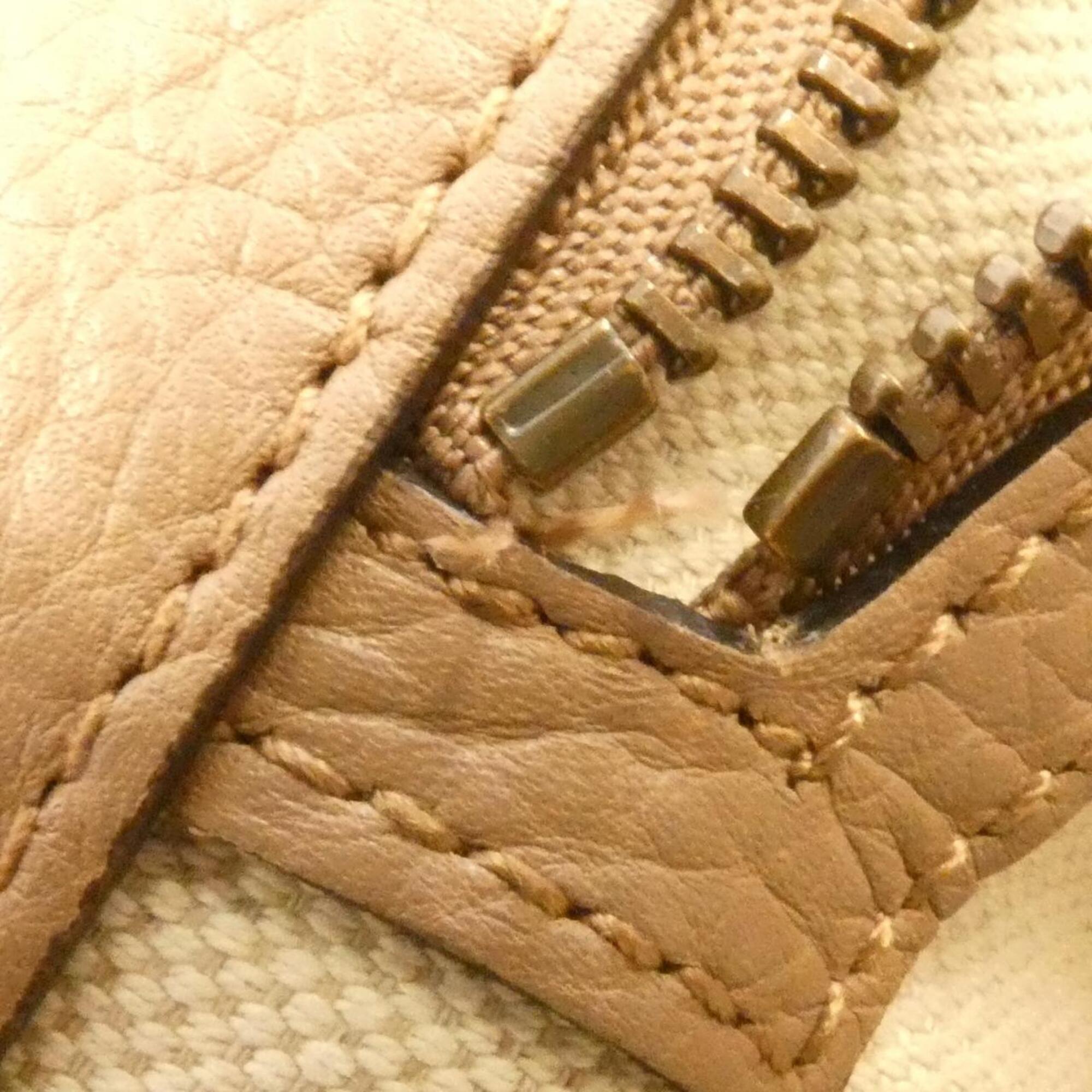 Gucci Beige Leather Handbag (Pre-Owned)
