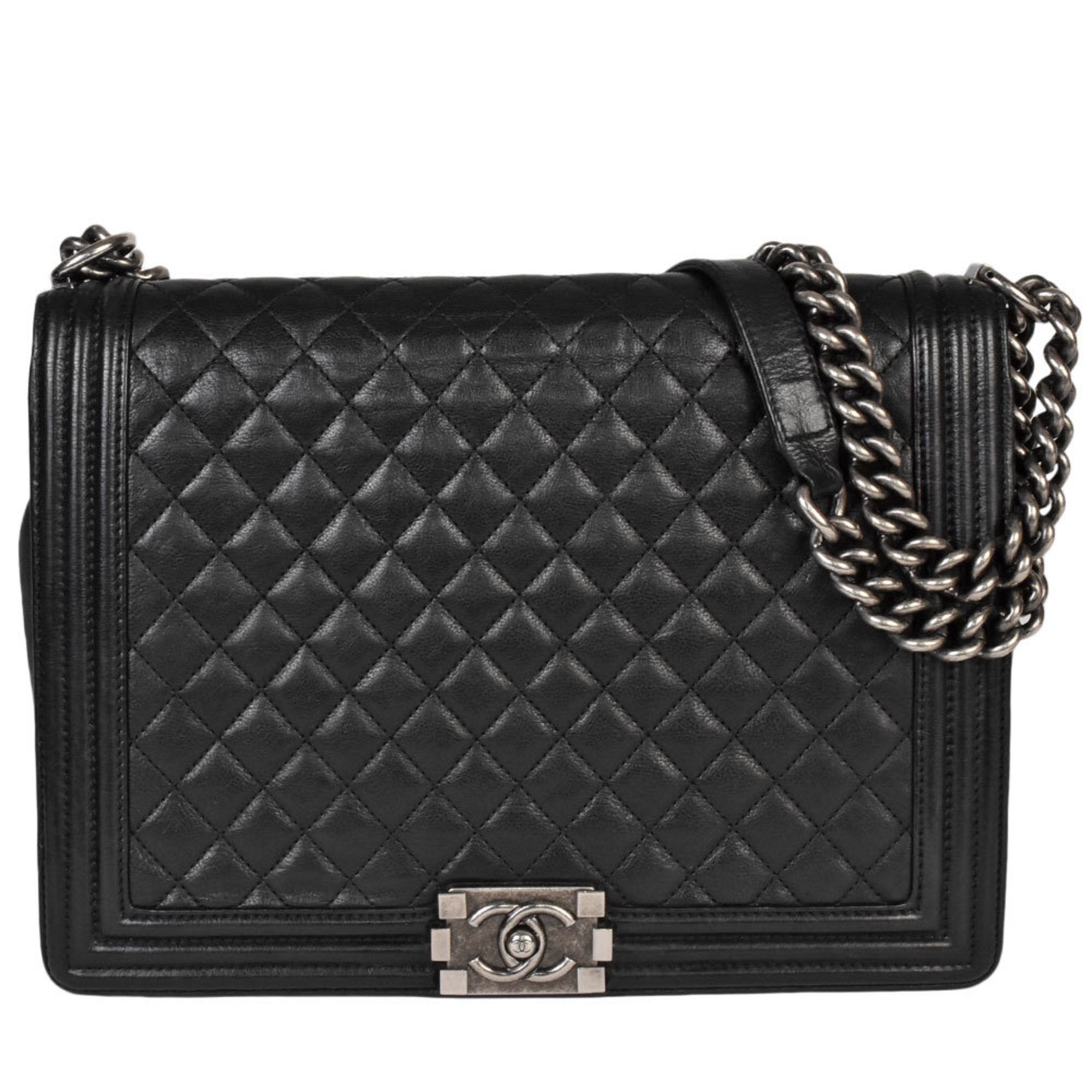 Chanel Black Caviar Leather Shoulder Bag (Pre-Owned)