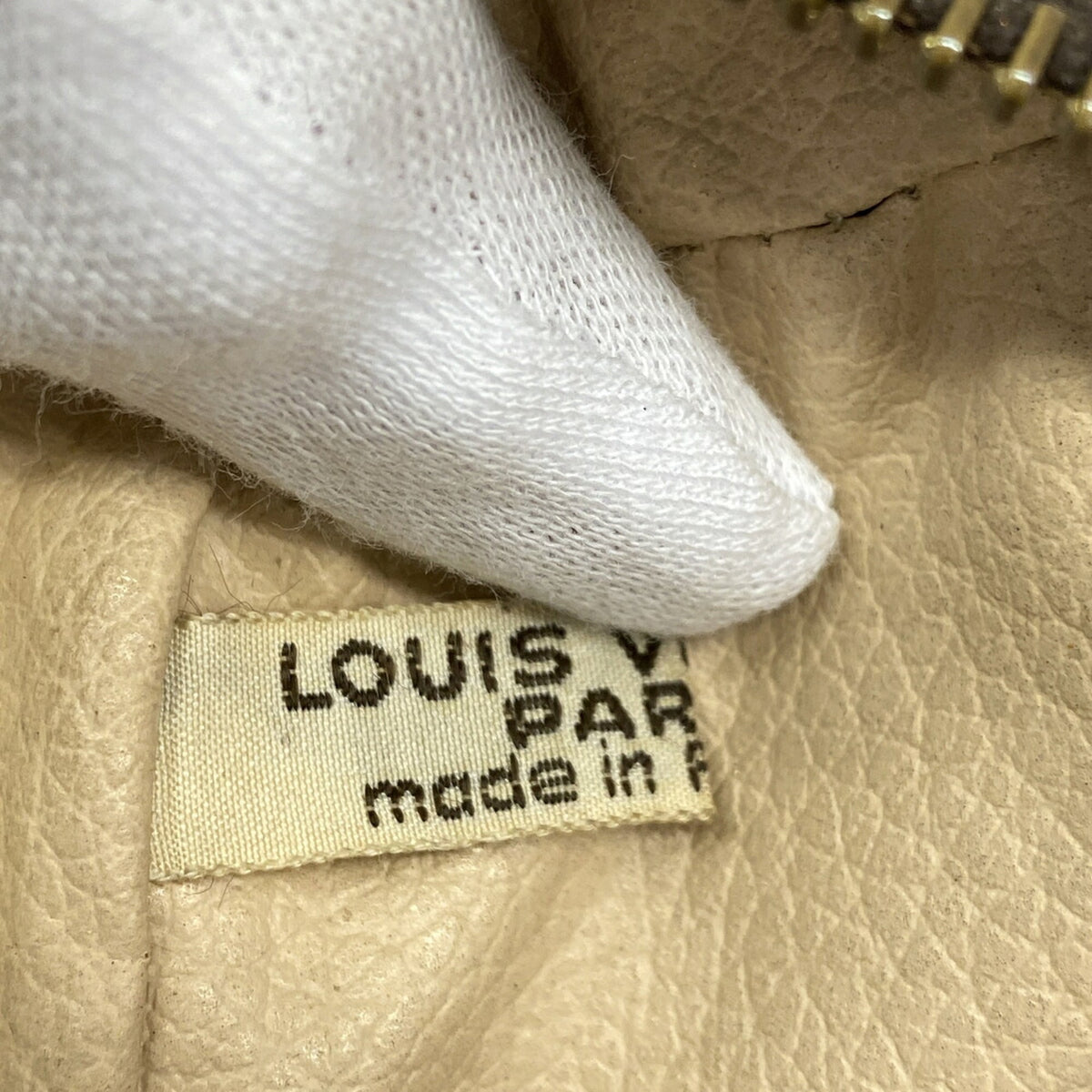 Louis Vuitton Brown Pouch (Pre-Owned)