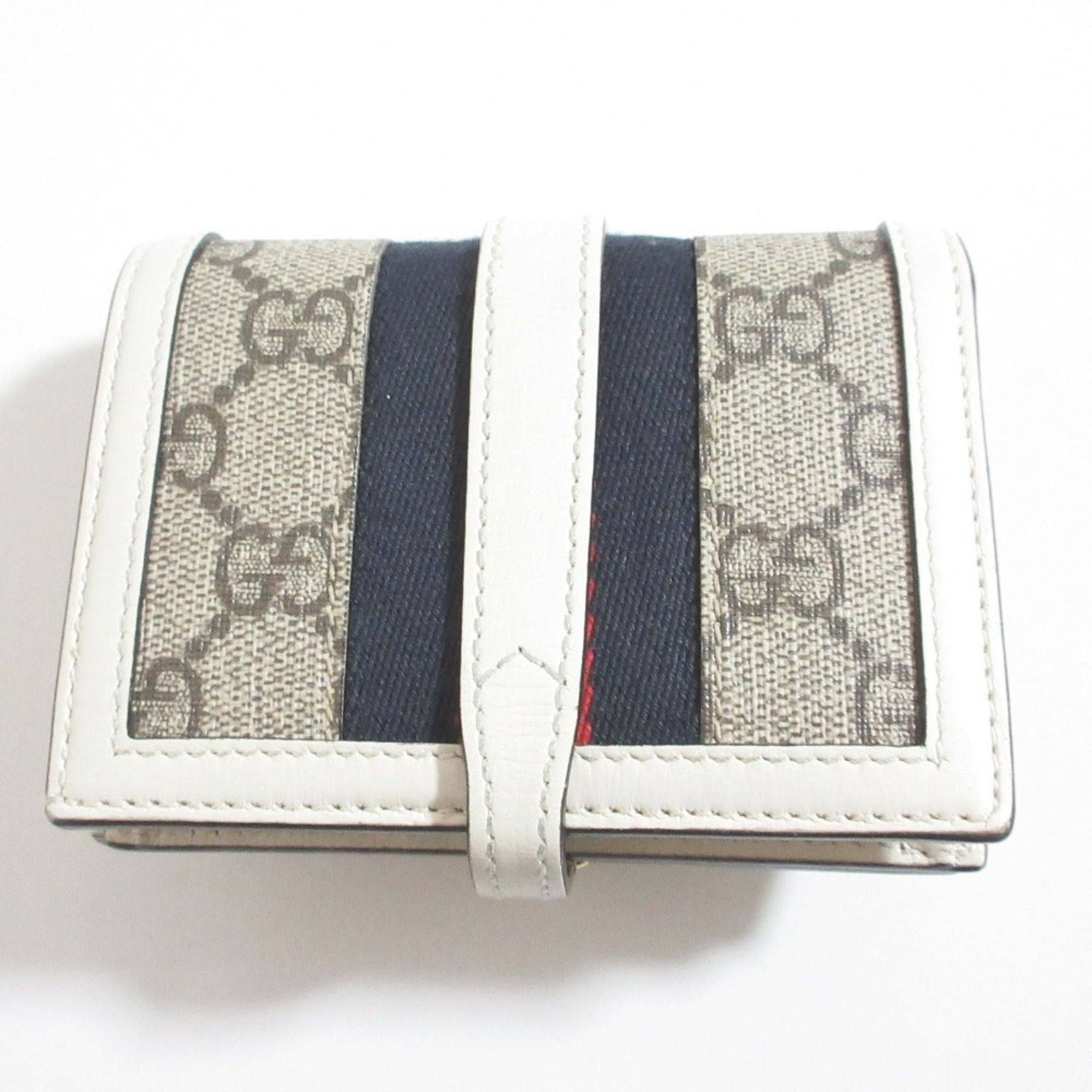 Gucci Grayish White Wallet (Bi-Fold) (Pre-Owned)