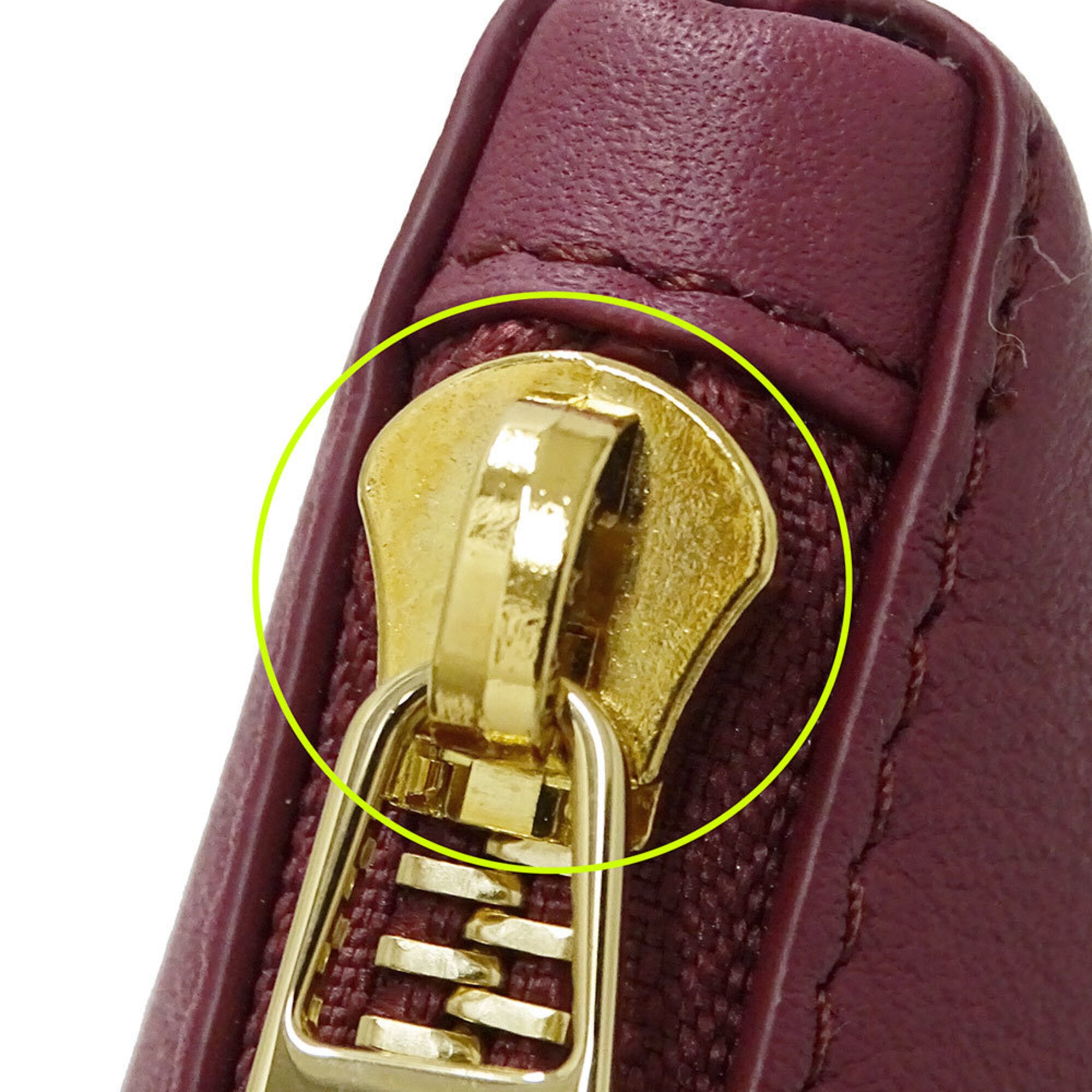 Loewe Bordeaux Leather Clutch Bag Handbag (Pre-Owned)