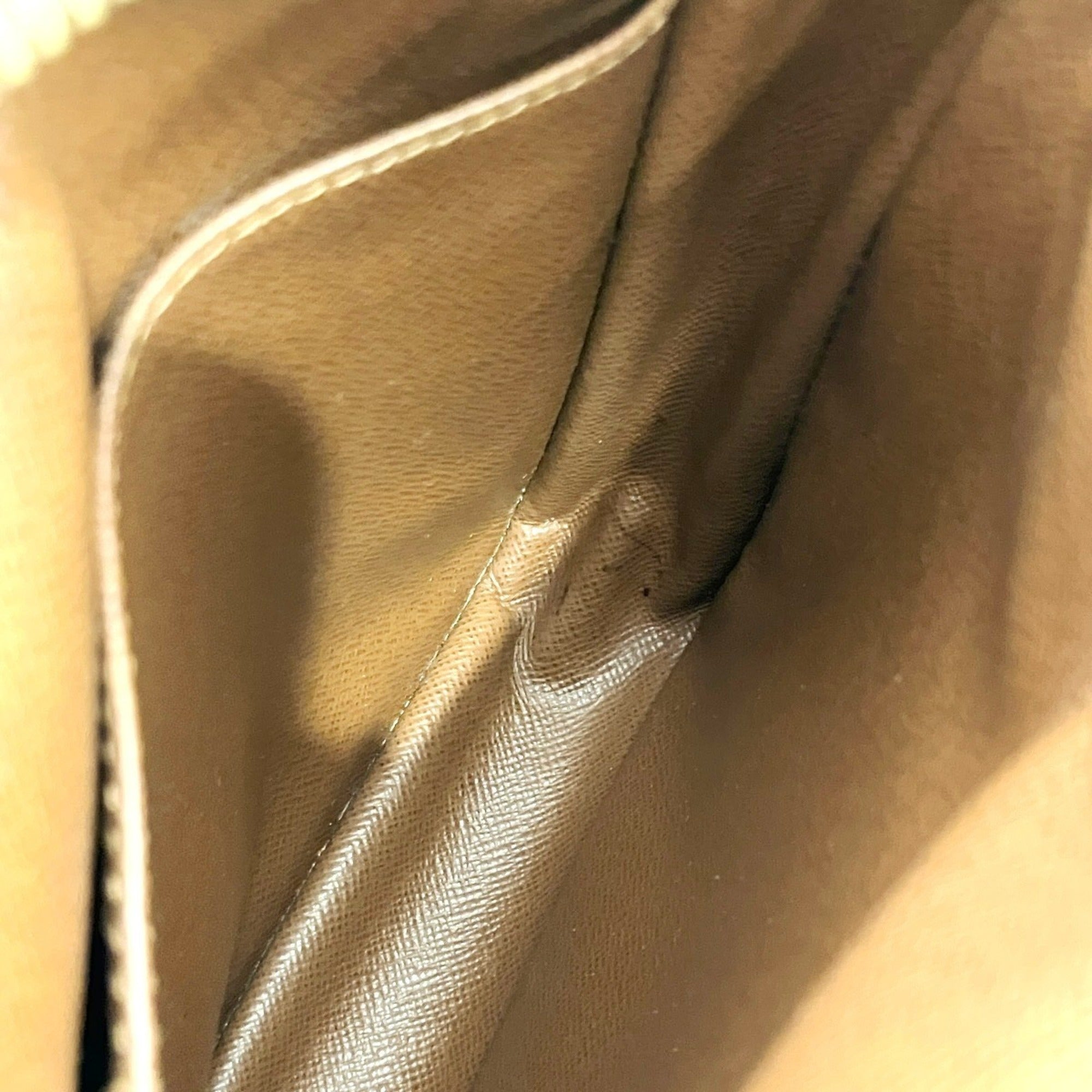Louis Vuitton Brown Galle Monogram Monogram Shoulder Bag (Pre-Owned)