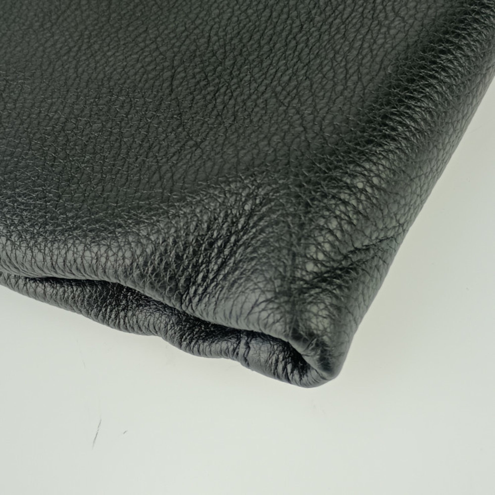 Prada Black Vitello Daino Shoulder Bag (Pre-Owned)