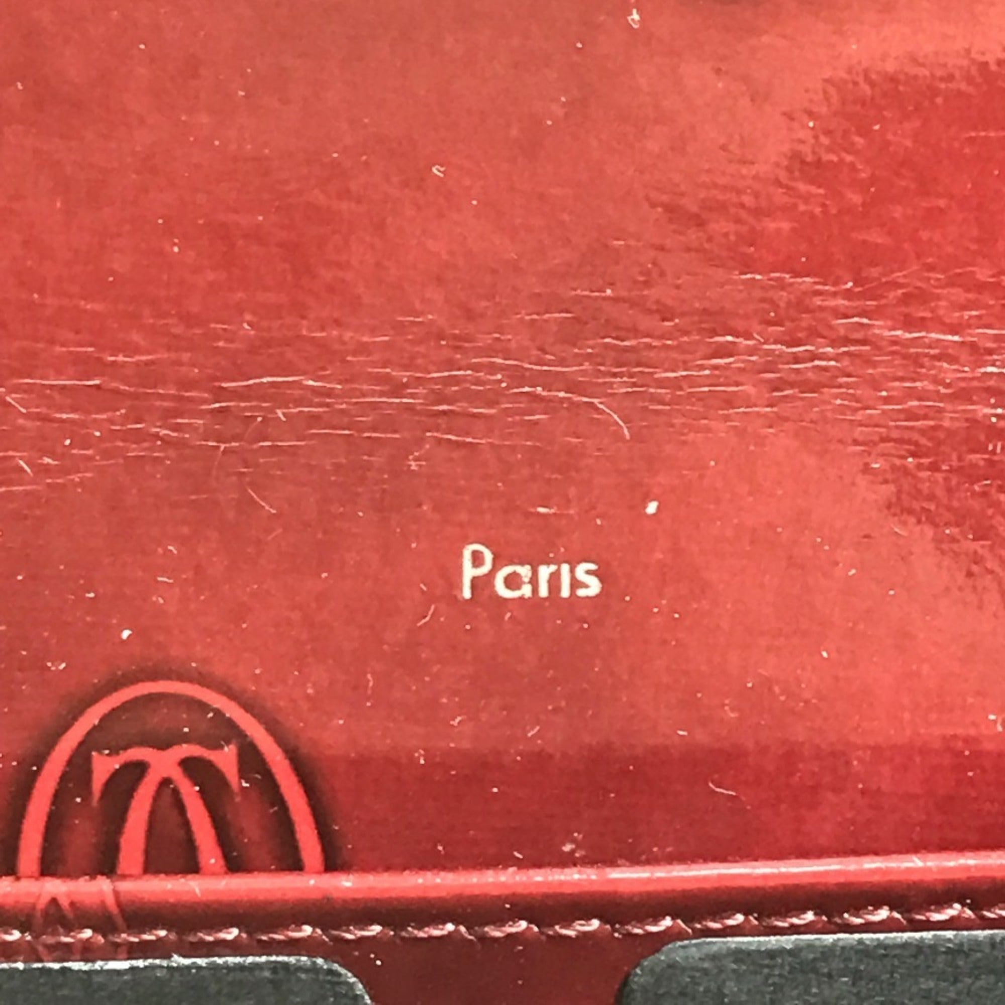 Cartier Red Color Patent Leather Long Wallet (Bi-Fold) (Pre-Owned)