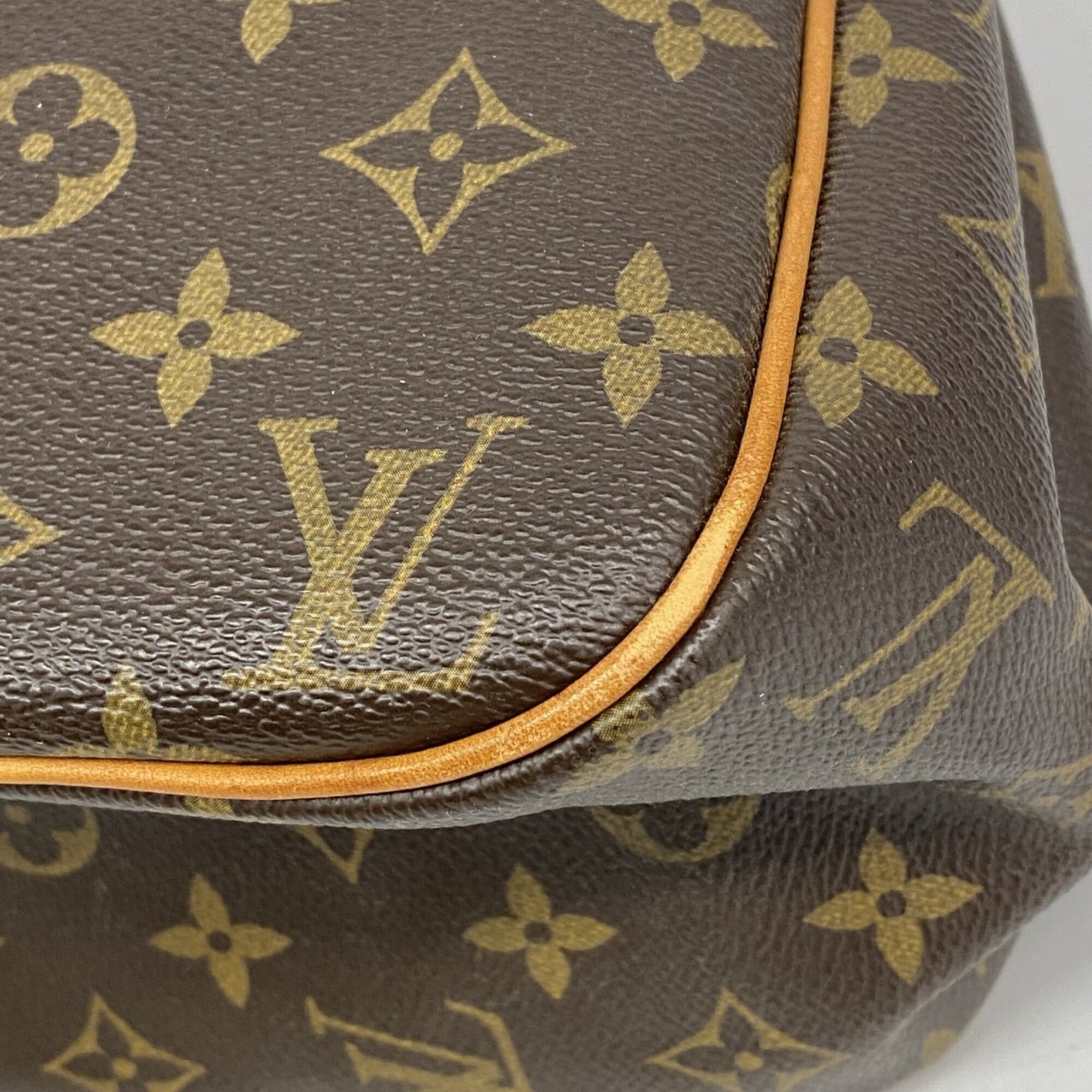 Louis Vuitton Brown Tote Bag (Pre-Owned)
