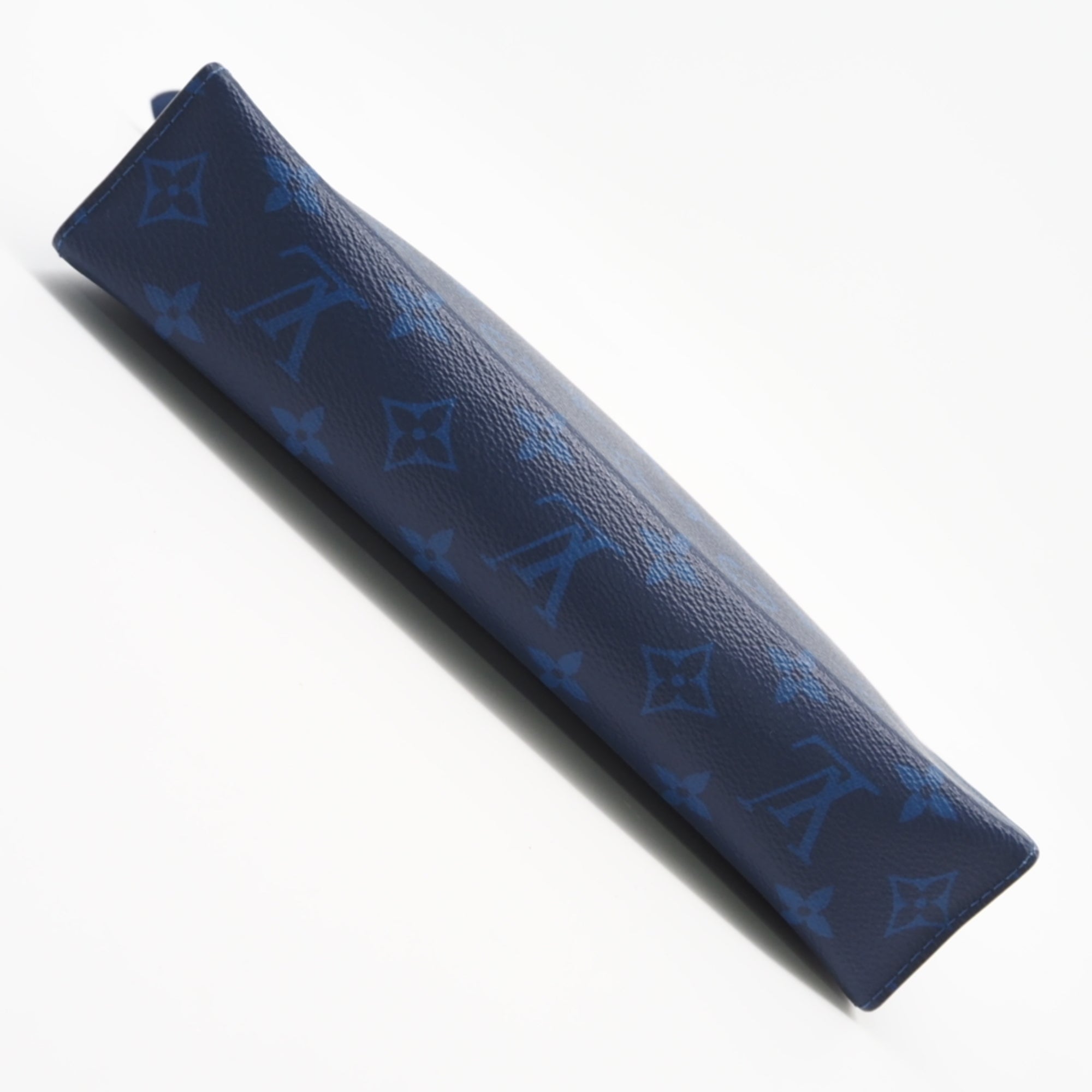 Louis Vuitton Taigarama Blue Coated Canvas Leather Clutch Bag Pochette (Pre-Owned)